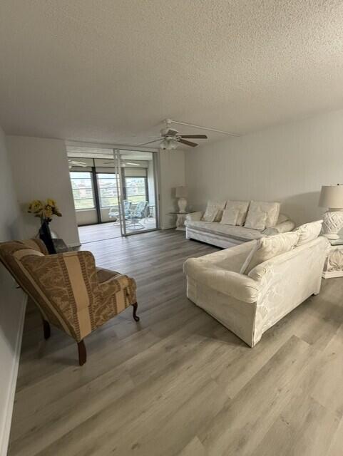 PALM LAKES CONDO - Residential