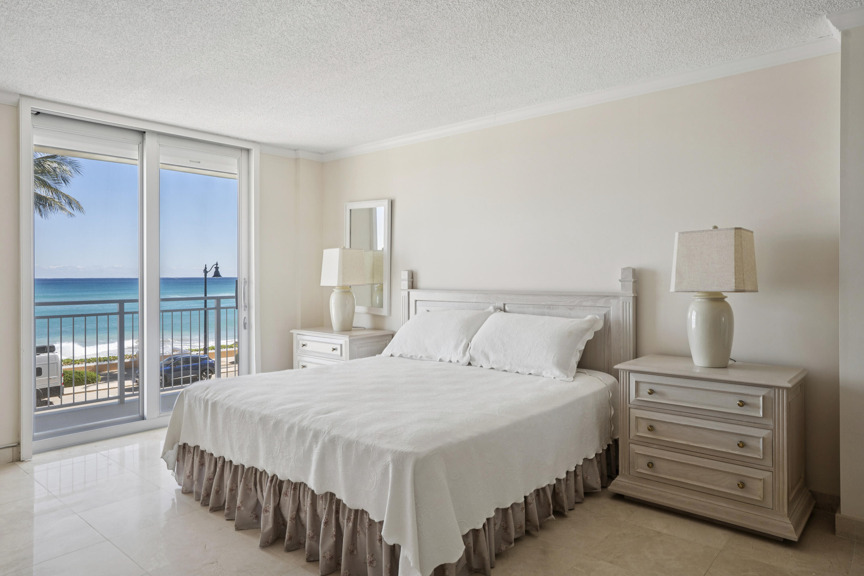 WINTHROP HOUSE CONDO - Residential