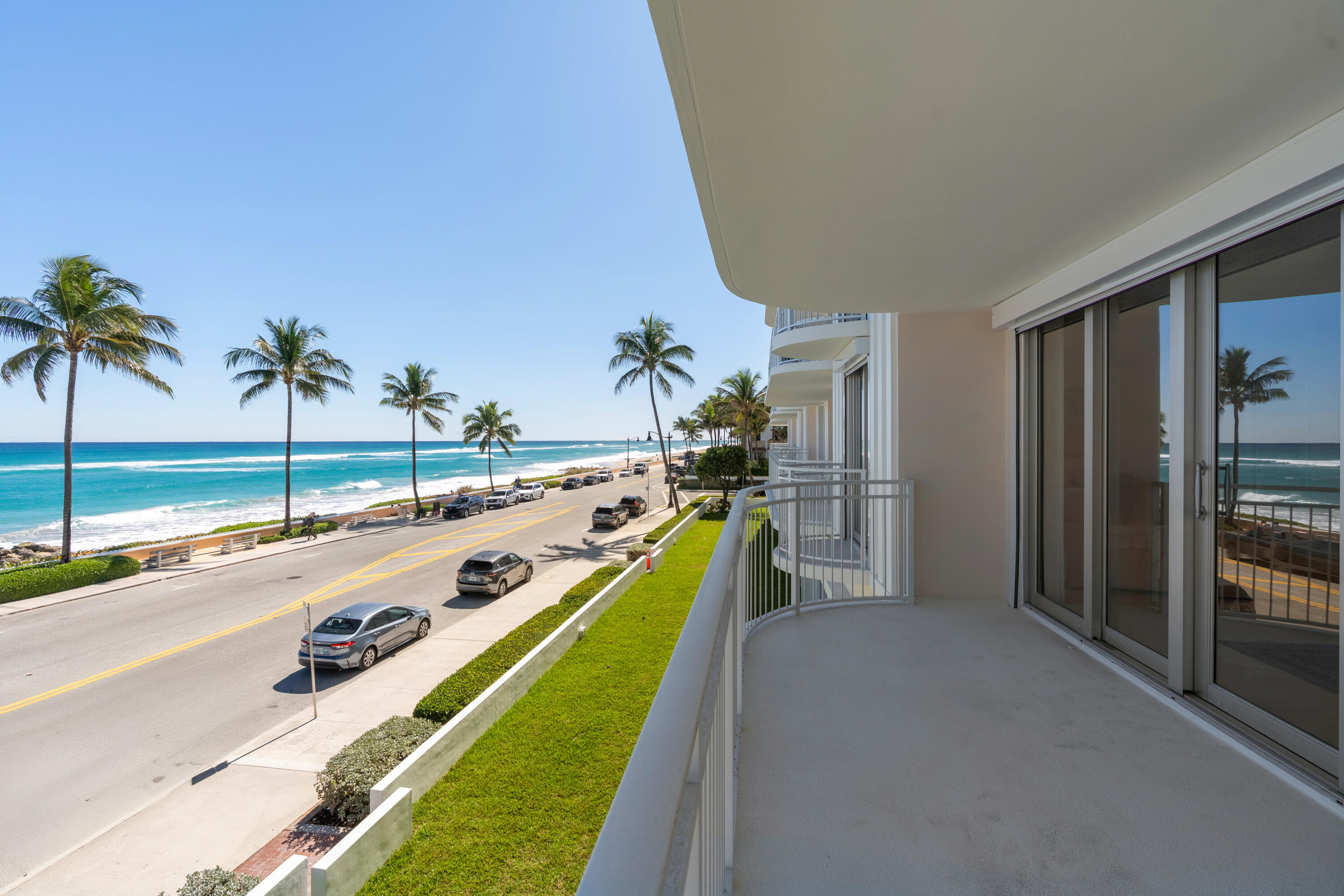 WINTHROP HOUSE CONDO - Residential