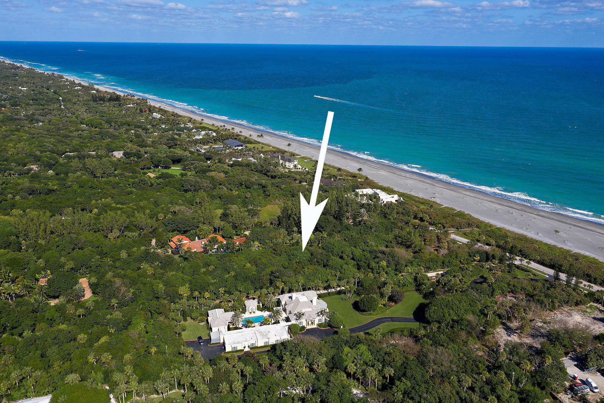 JUPITER ISLAND - Land