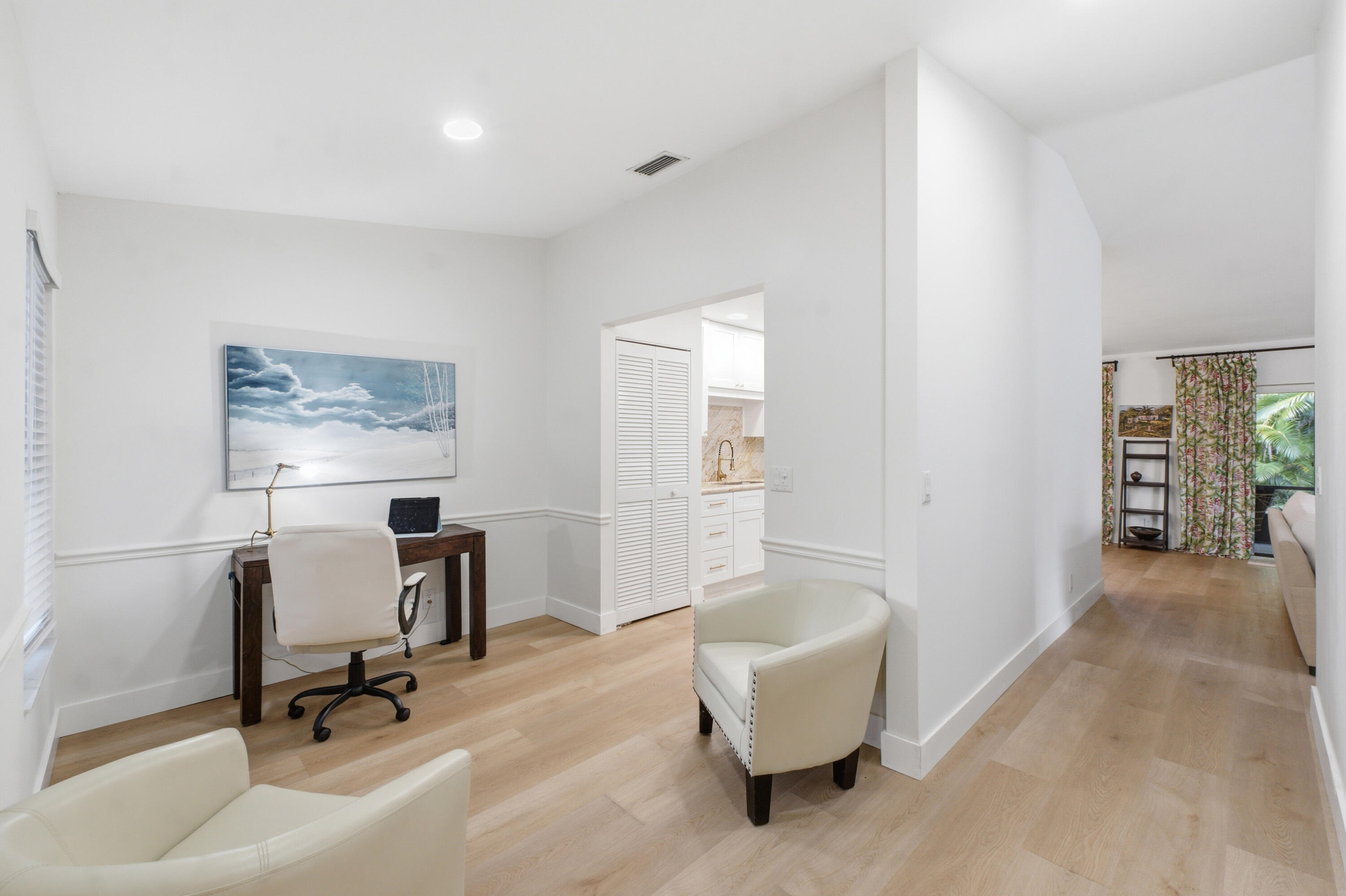 THE LAKES OF DEER CREEK - Residential Lease