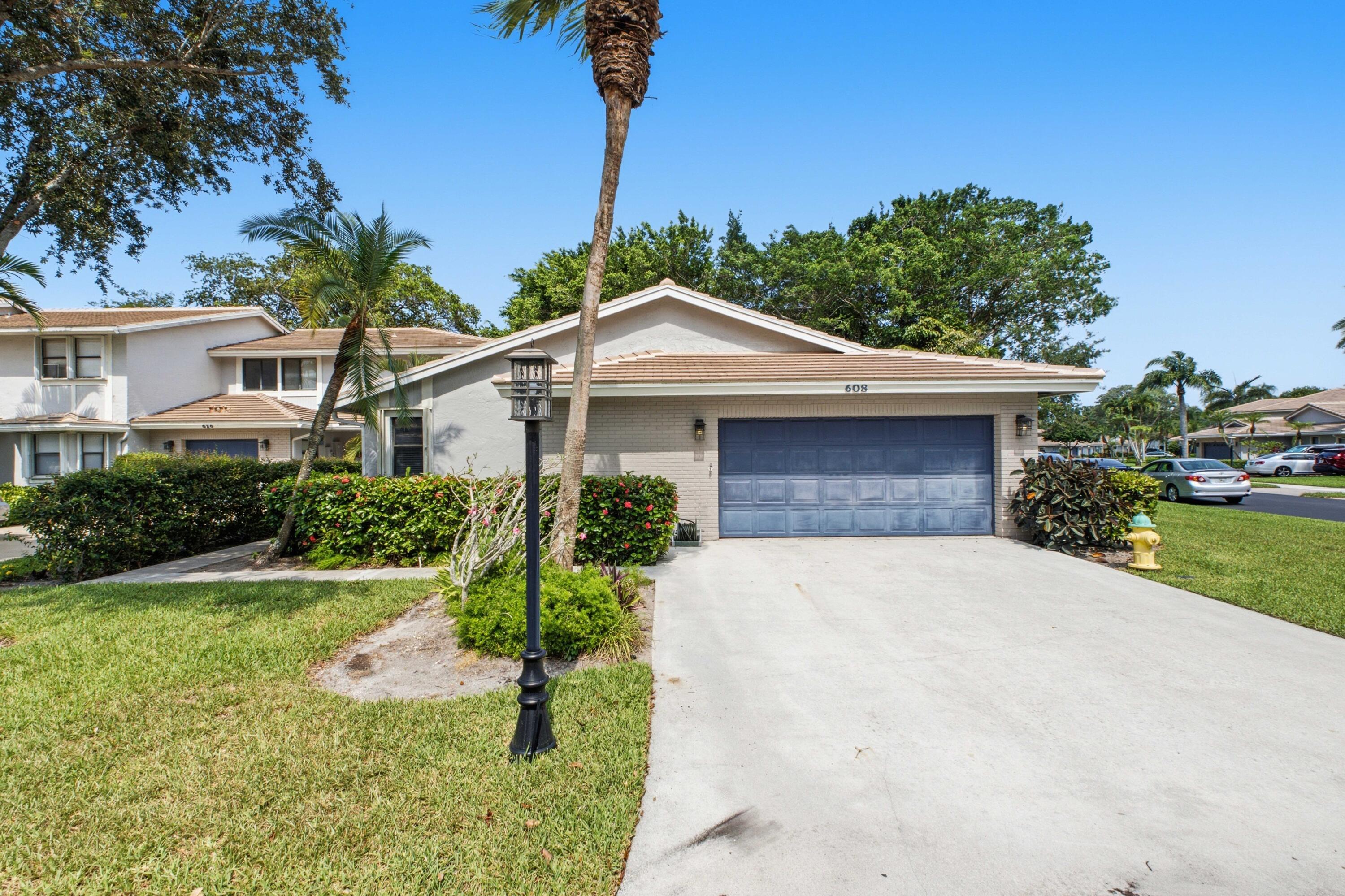 THE LAKES OF DEER CREEK - Residential Lease