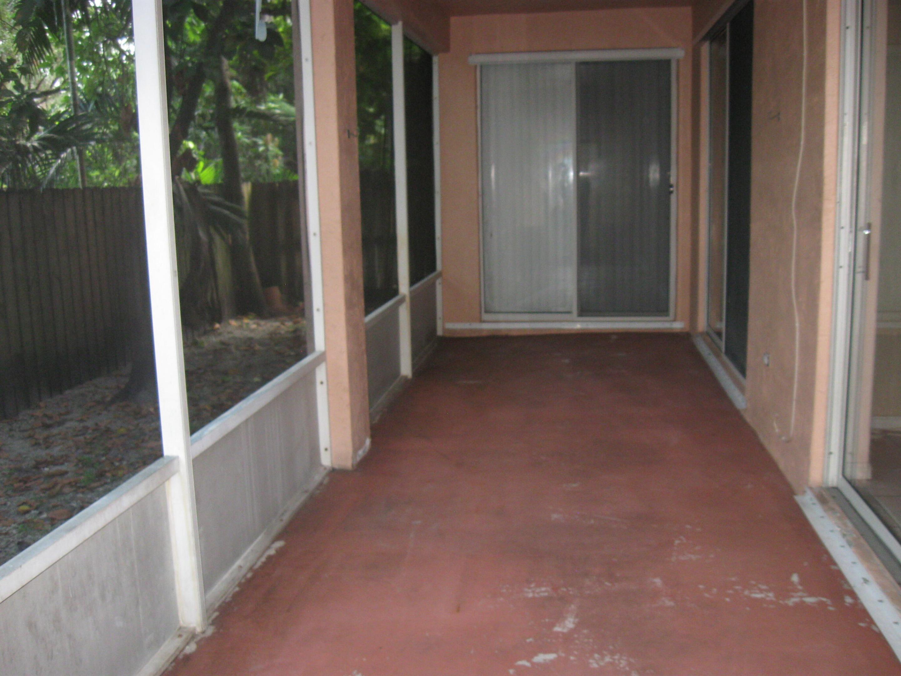 LANDINGS - Residential