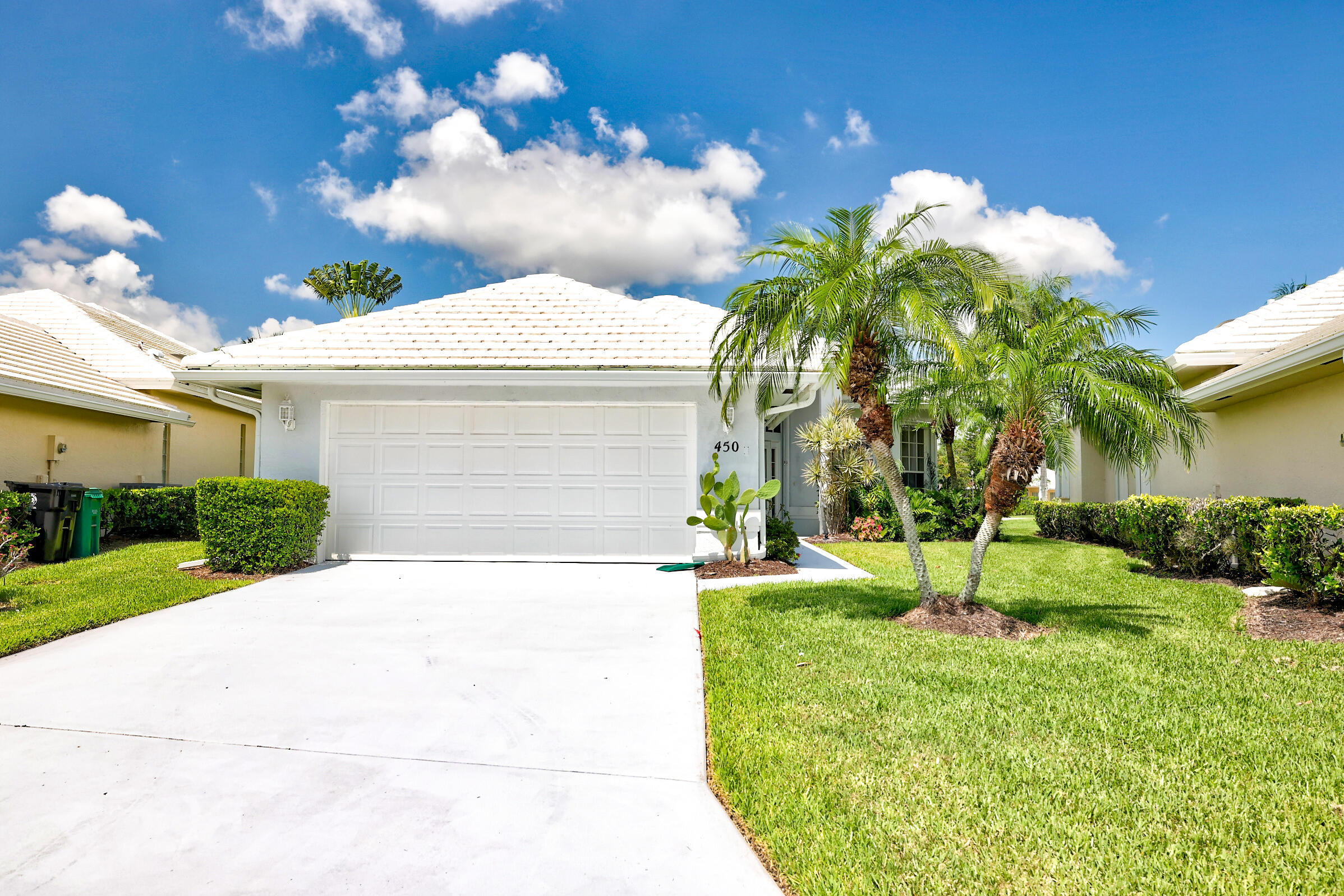 FAIRWAY ISLE PARCEL 8 BLK 15 - Residential