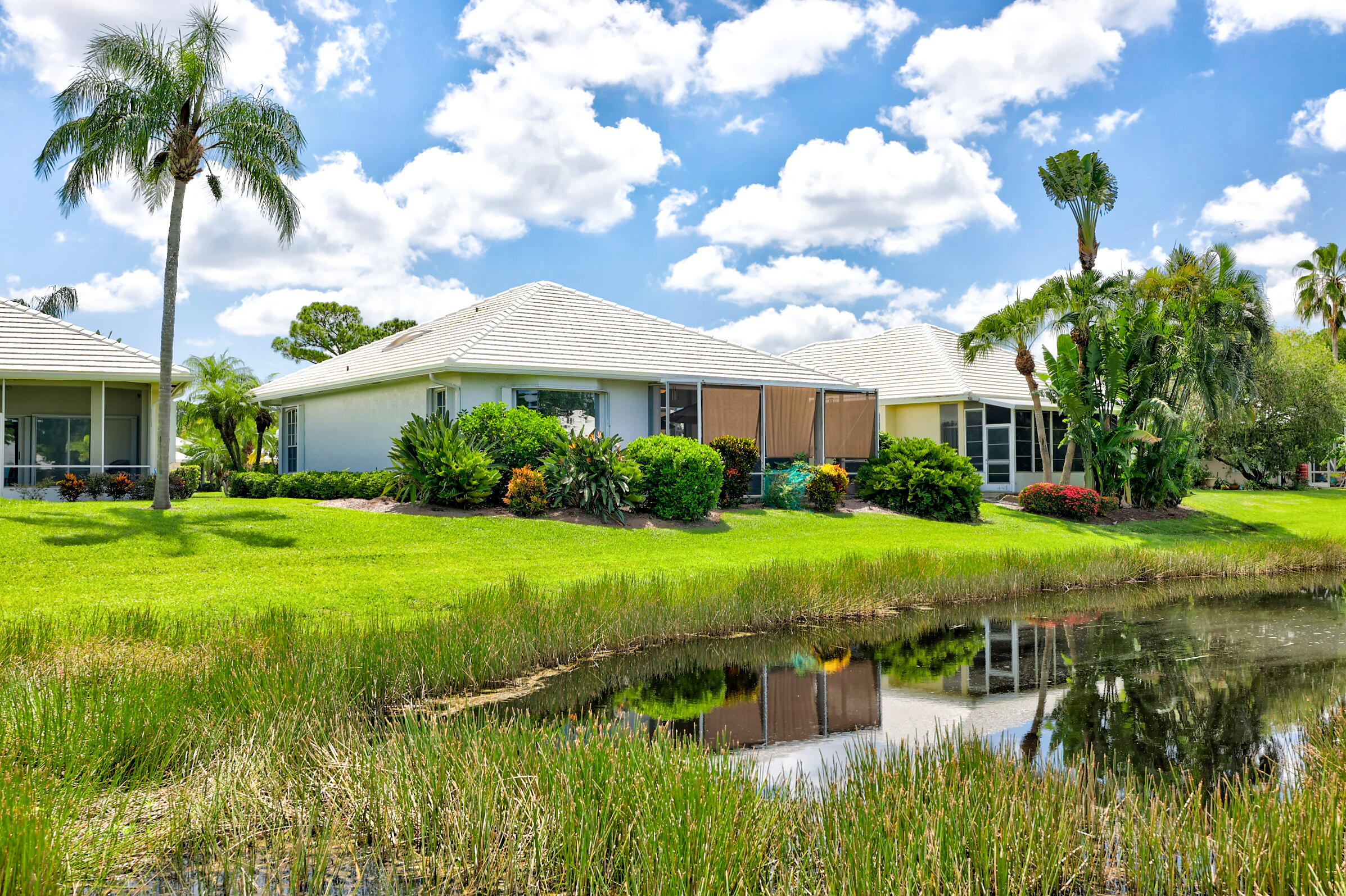 FAIRWAY ISLE PARCEL 8 BLK 15 - Residential