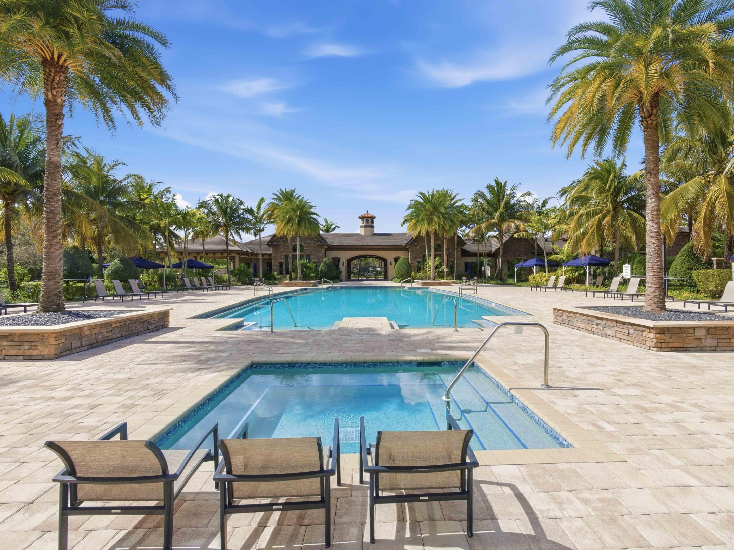 Palm Meadows Estates - Residential