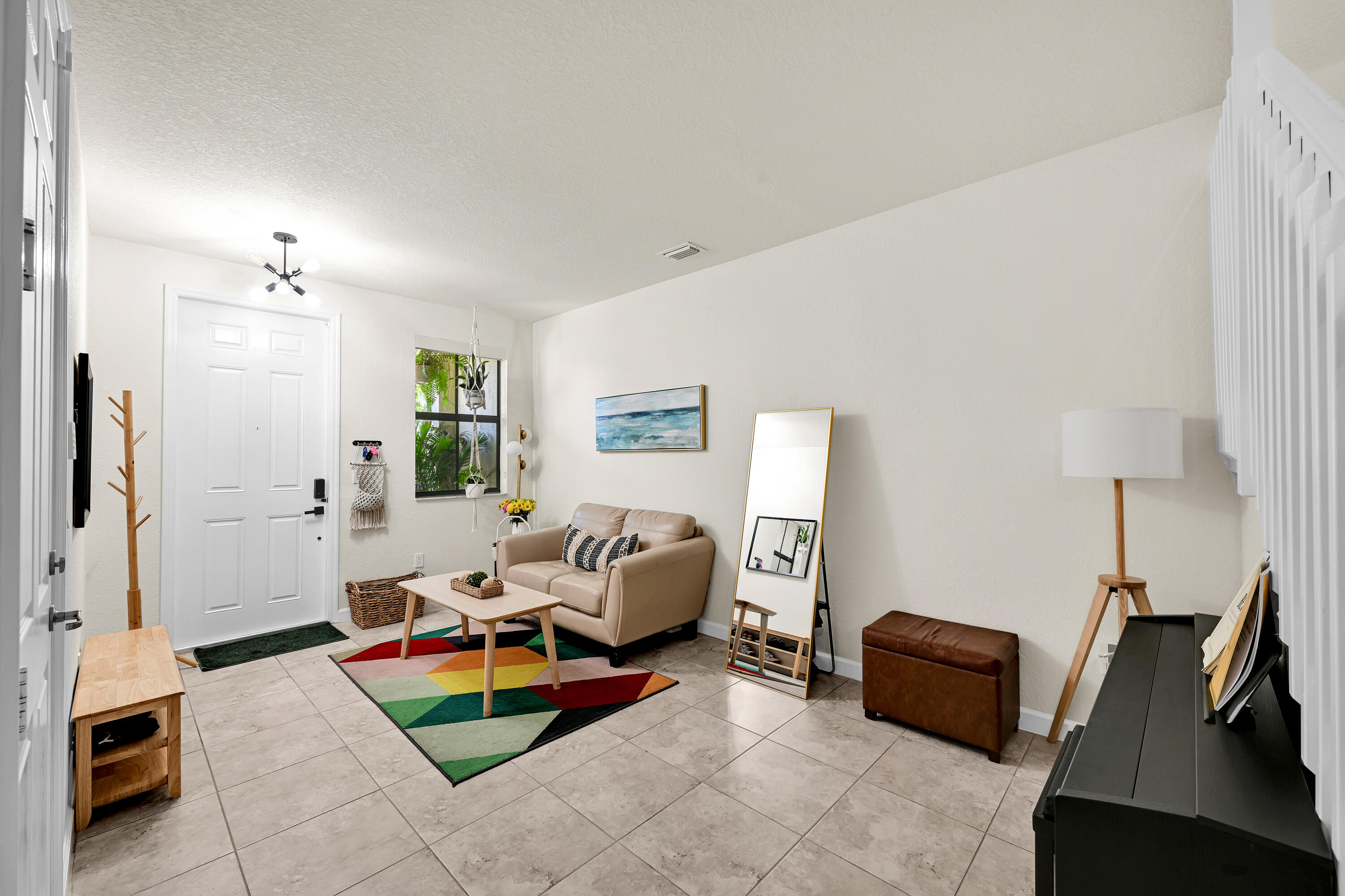 SIMONTON COURT - Residential