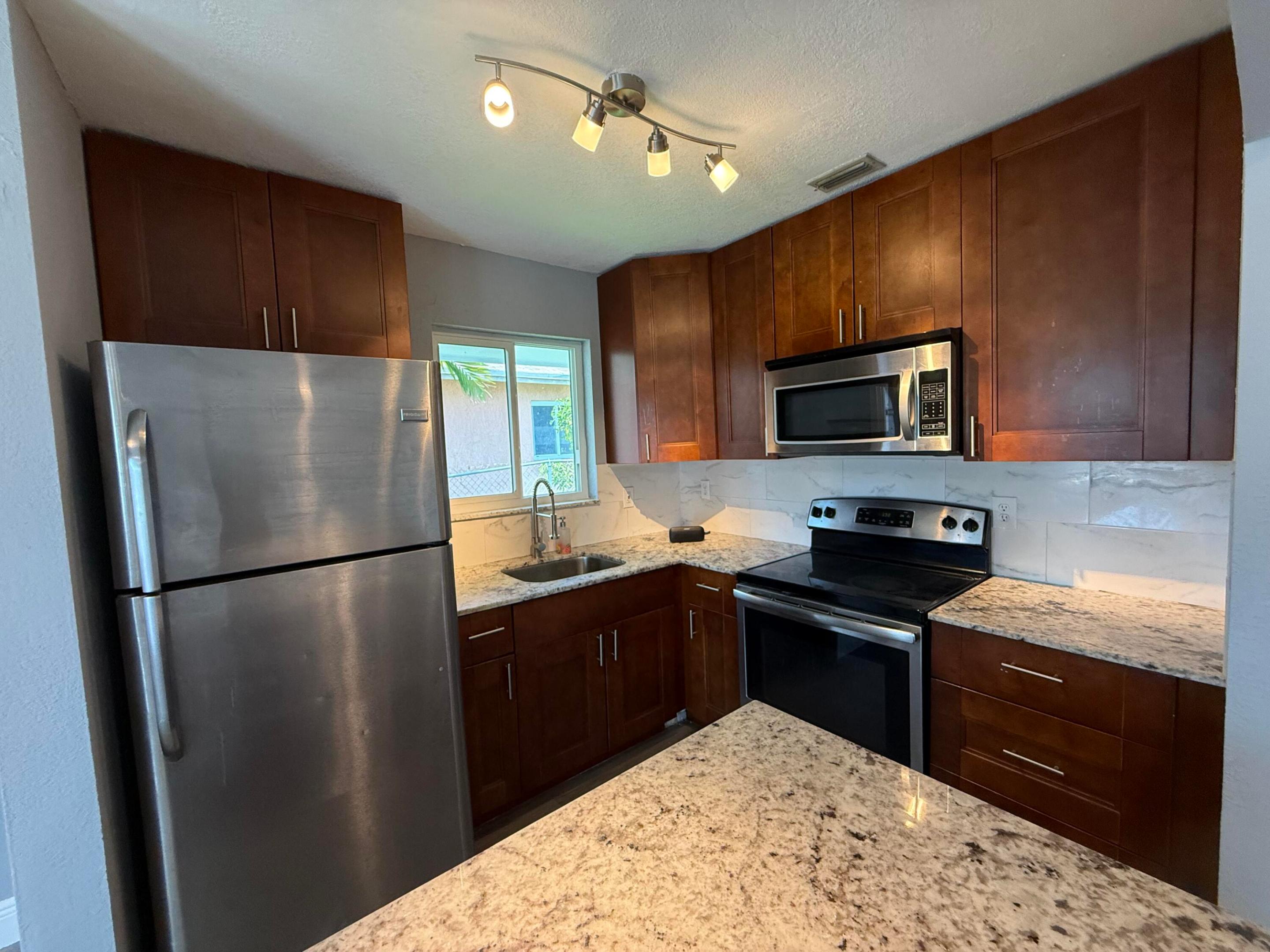 CARVER RANCHES THIRD ADD - Residential