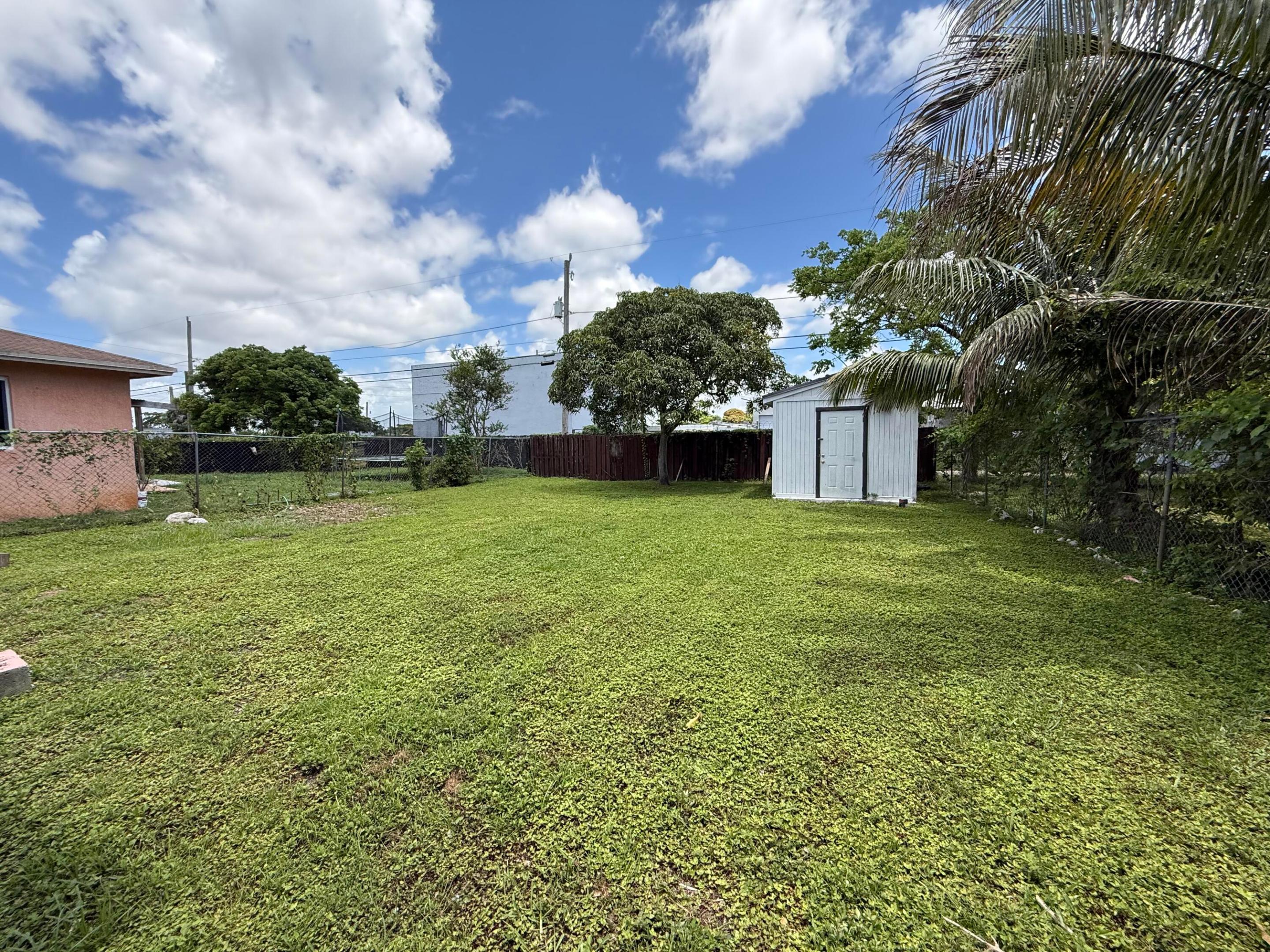 CARVER RANCHES THIRD ADD - Residential