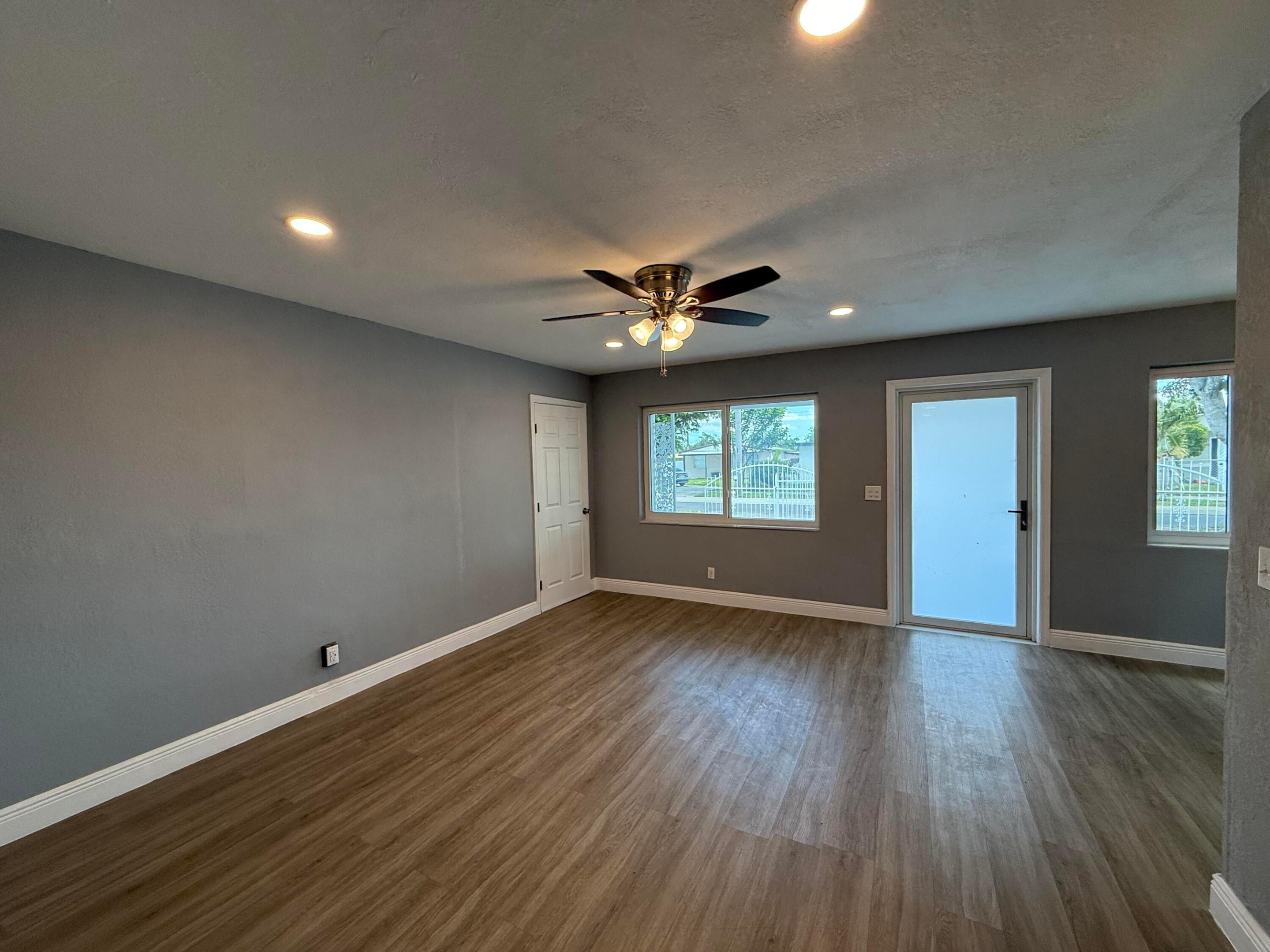 CARVER RANCHES THIRD ADD - Residential