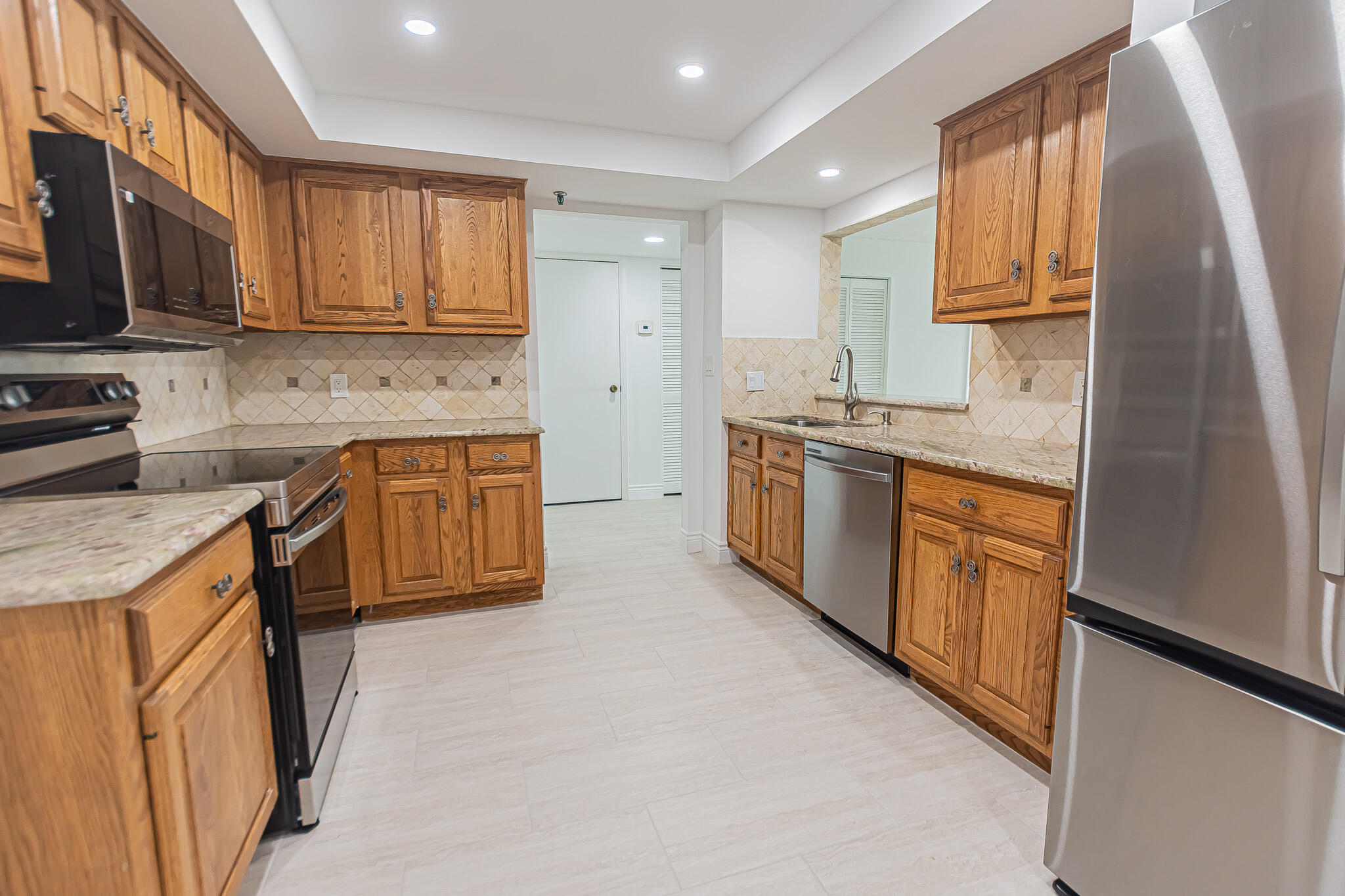 ATLANTIC VIEW BEACH CLUB CONDOMINIUM NO 1 - Residential