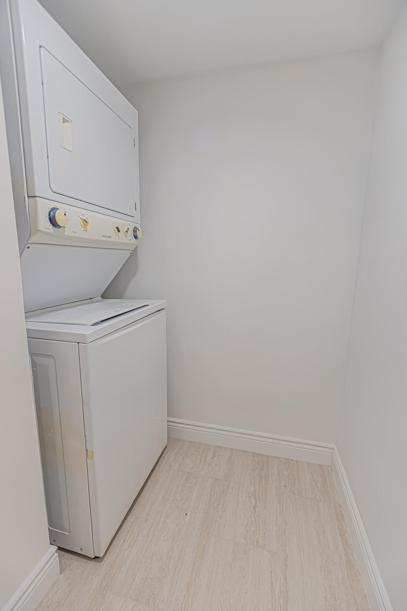 ATLANTIC VIEW BEACH CLUB CONDOMINIUM NO 1 - Residential
