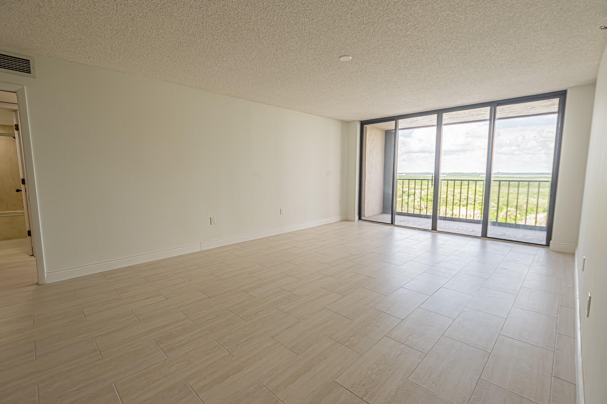 ATLANTIC VIEW BEACH CLUB CONDOMINIUM NO 1 - Residential