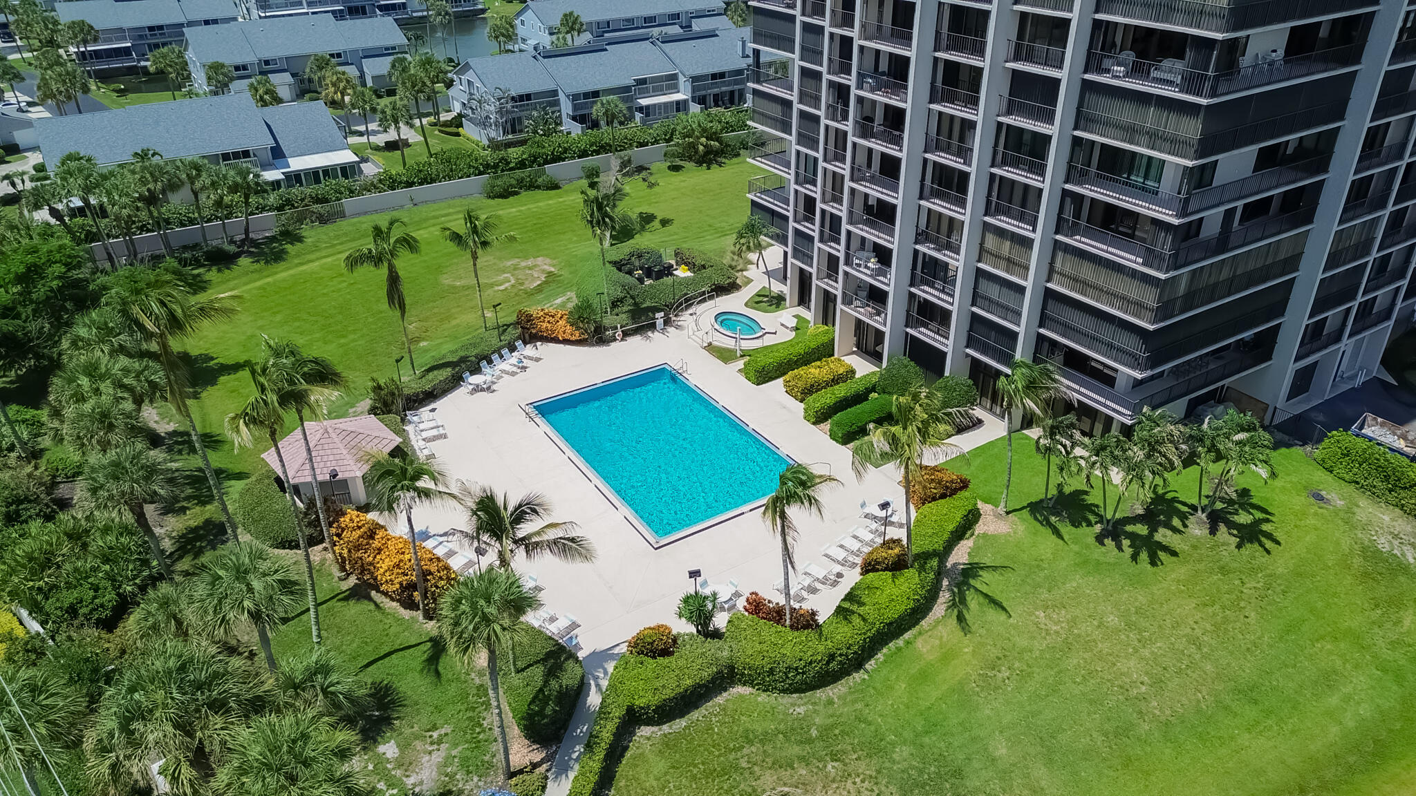 ATLANTIC VIEW BEACH CLUB CONDOMINIUM NO 1 - Residential