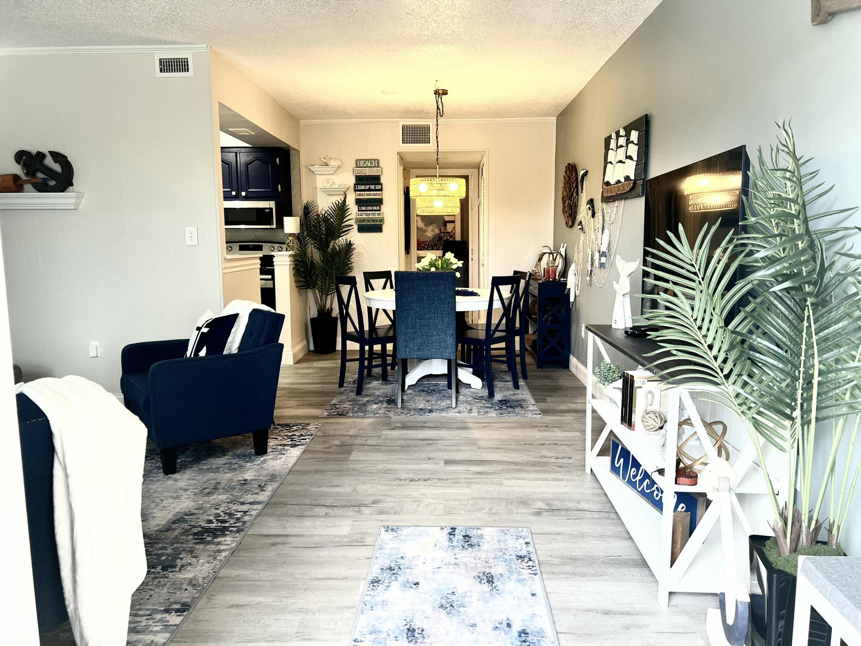 DE LA BAHIA CONDO - Residential Lease