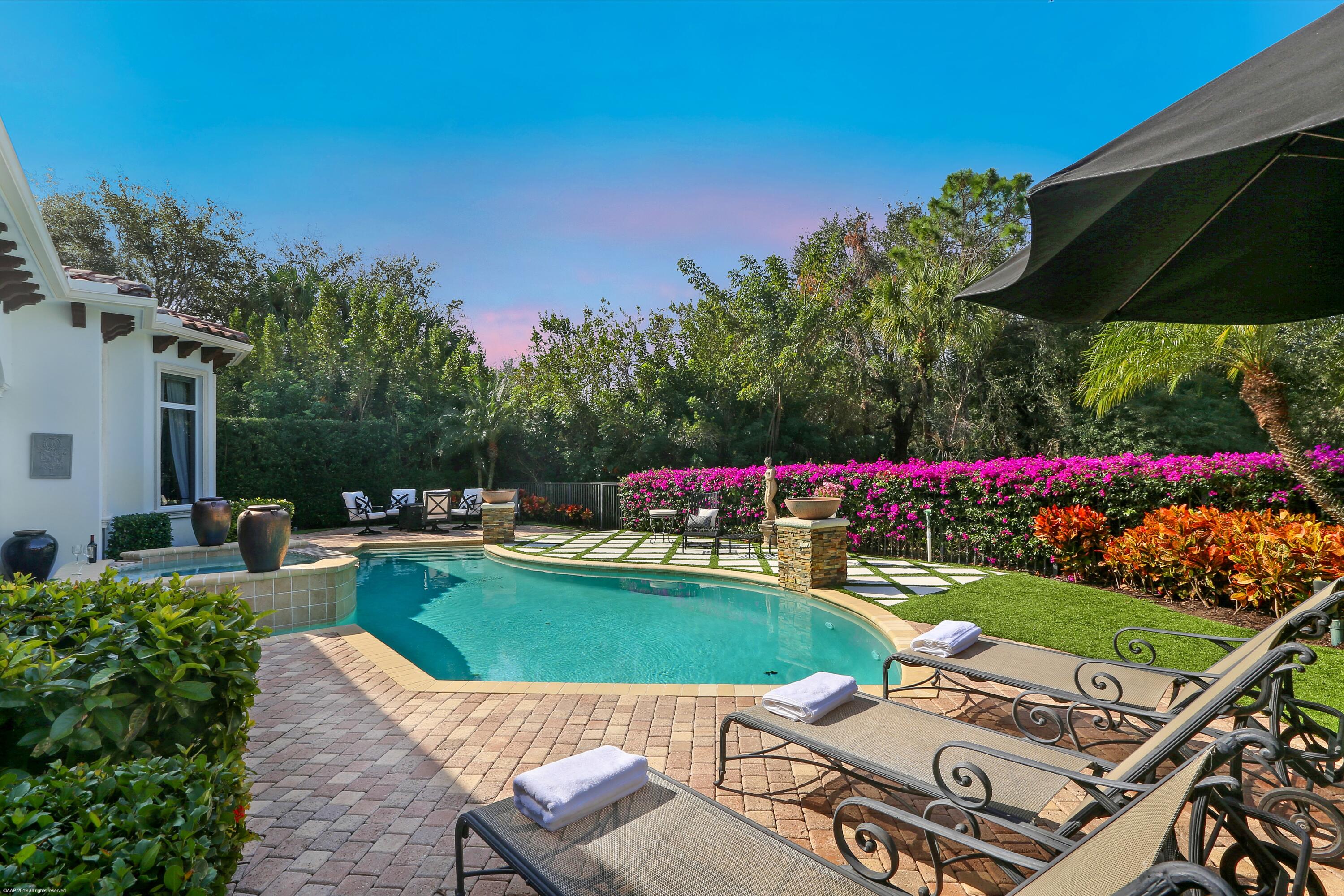 OLD PALM - Residential