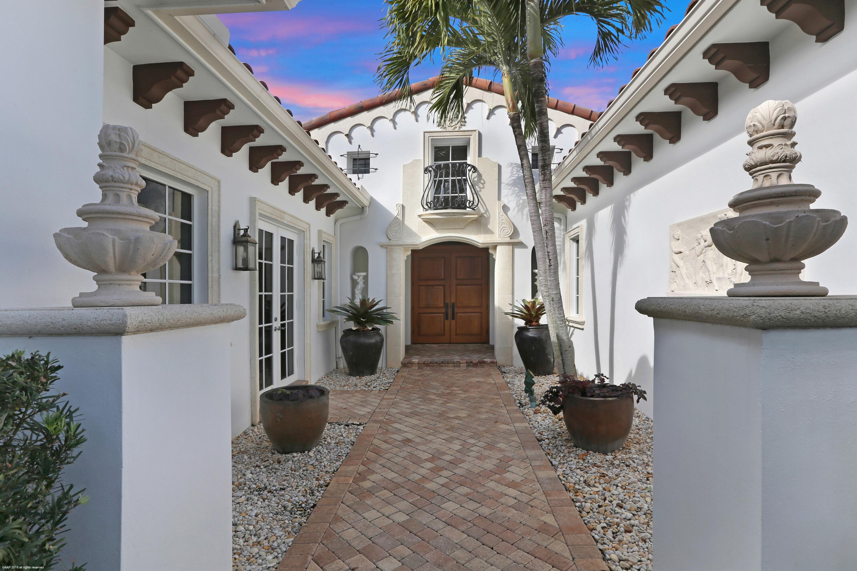 OLD PALM - Residential