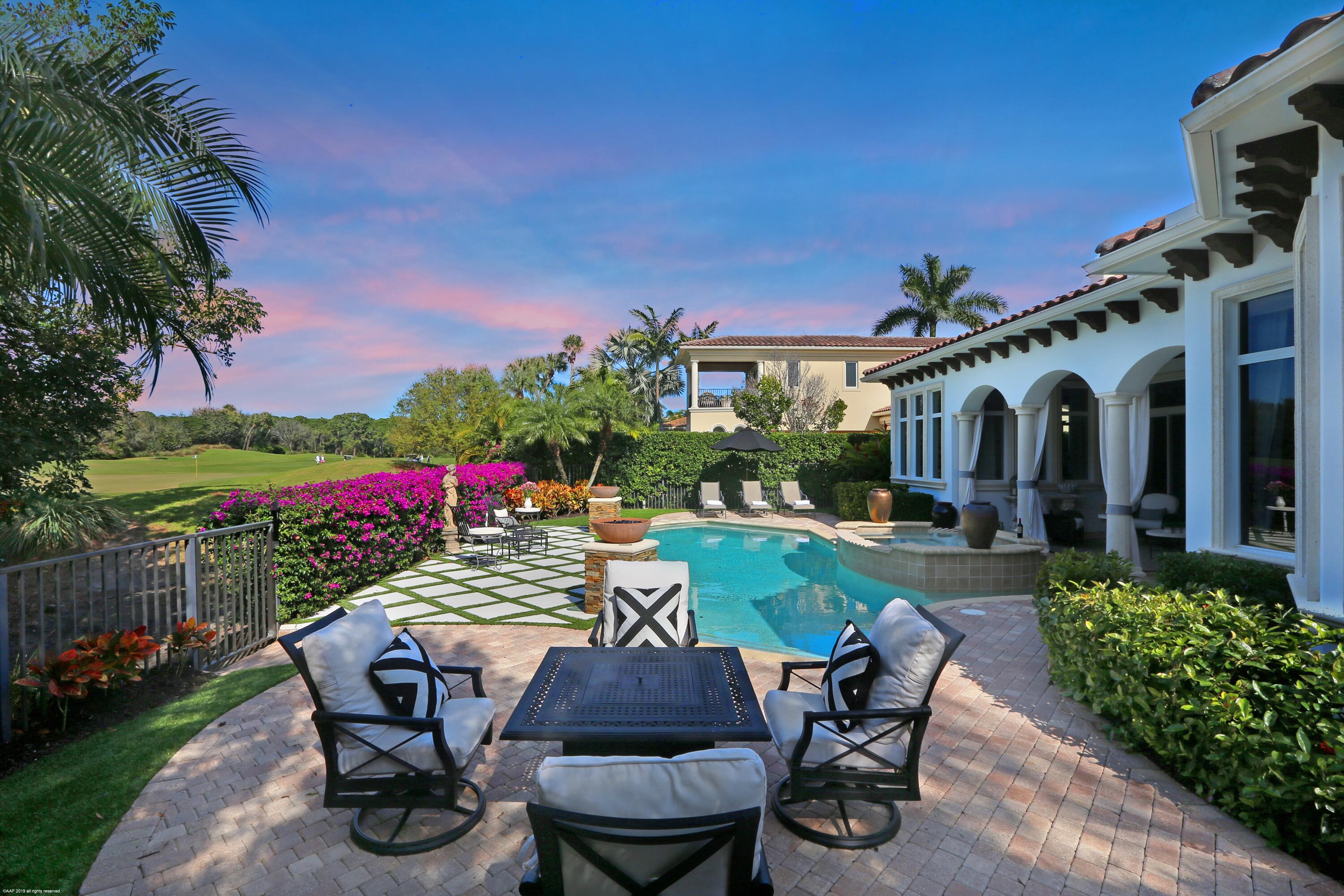 OLD PALM - Residential