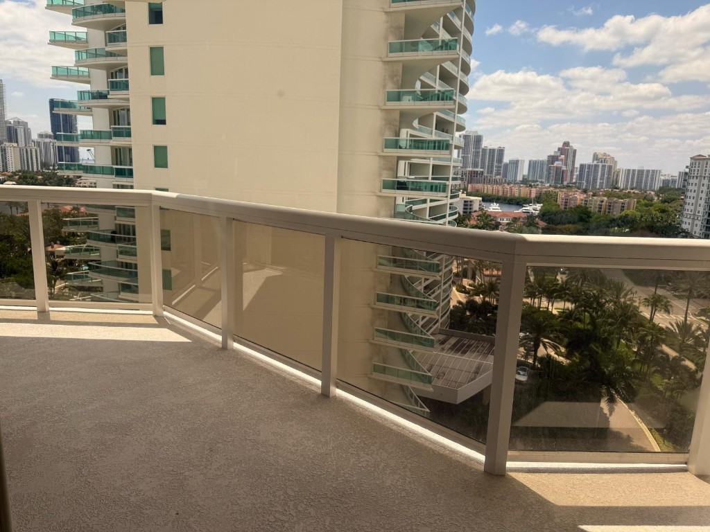 The Landmark Aventura - Residential