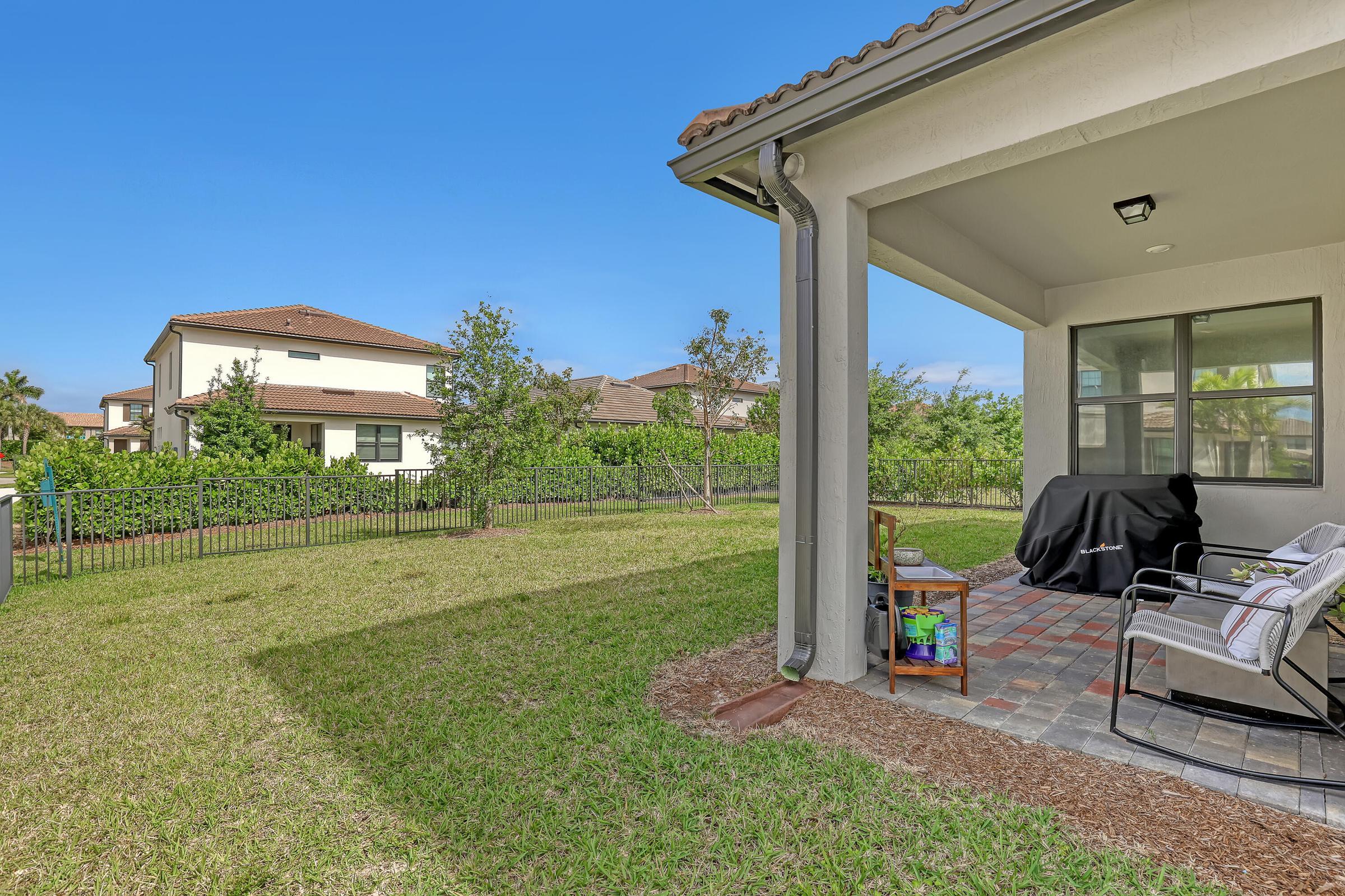 FIELDS AT GULFSTREAM POLO PUD PLAT SIX REPLAT - Residential