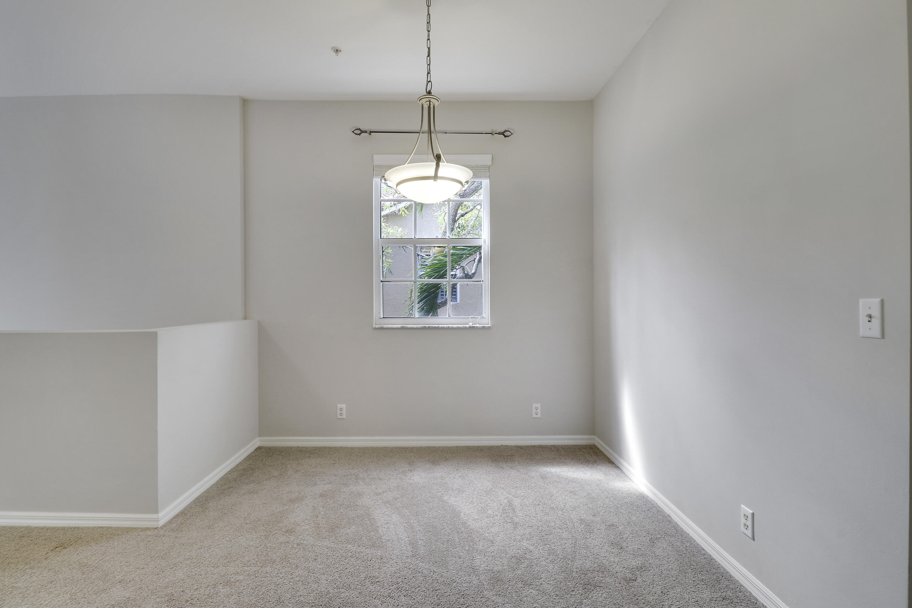 TEQUESTA TRACE CONDO - Residential Lease