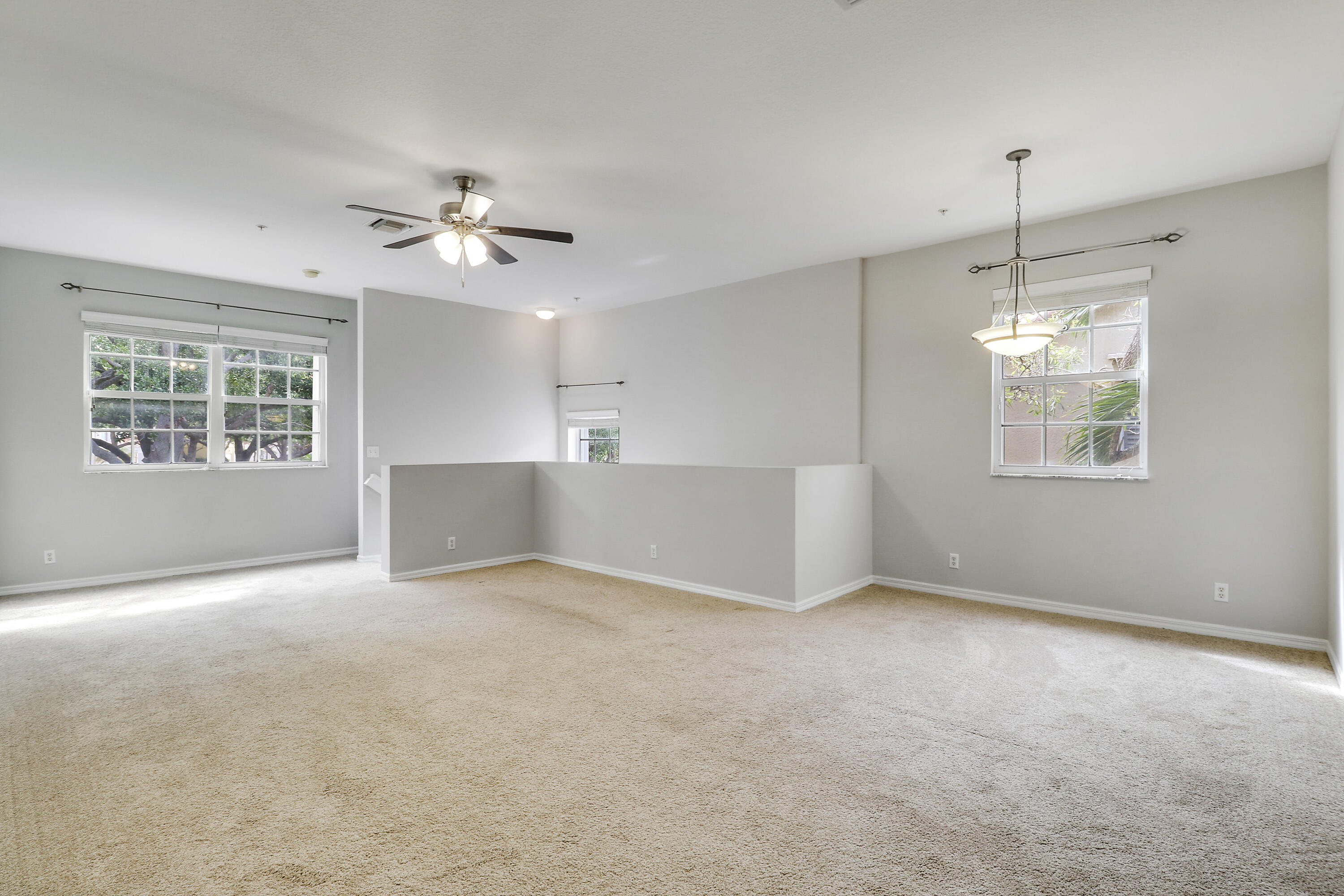 TEQUESTA TRACE CONDO - Residential Lease