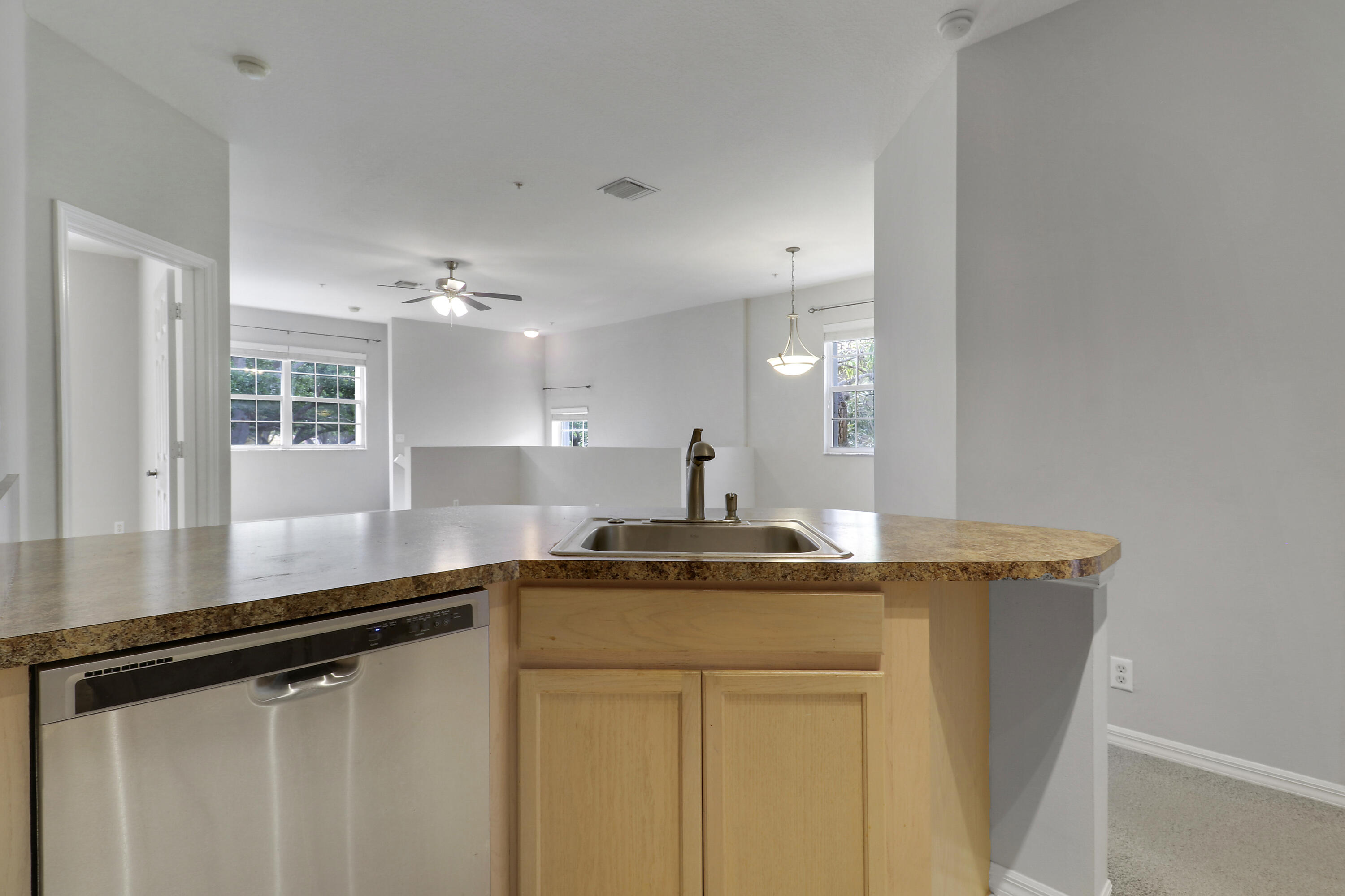 TEQUESTA TRACE CONDO - Residential Lease