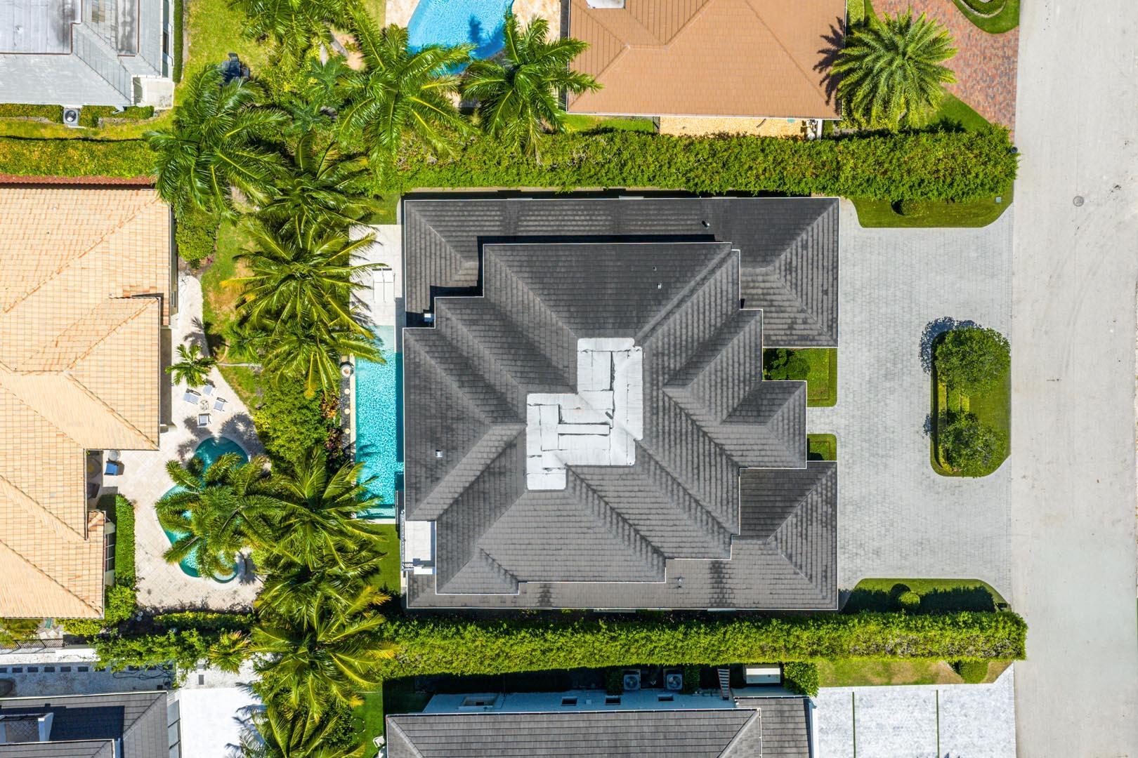 ROYAL PALM YACHT & COUNTRY CLUB - Residential