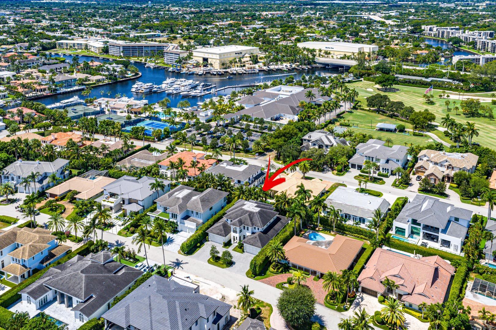 ROYAL PALM YACHT & COUNTRY CLUB - Residential