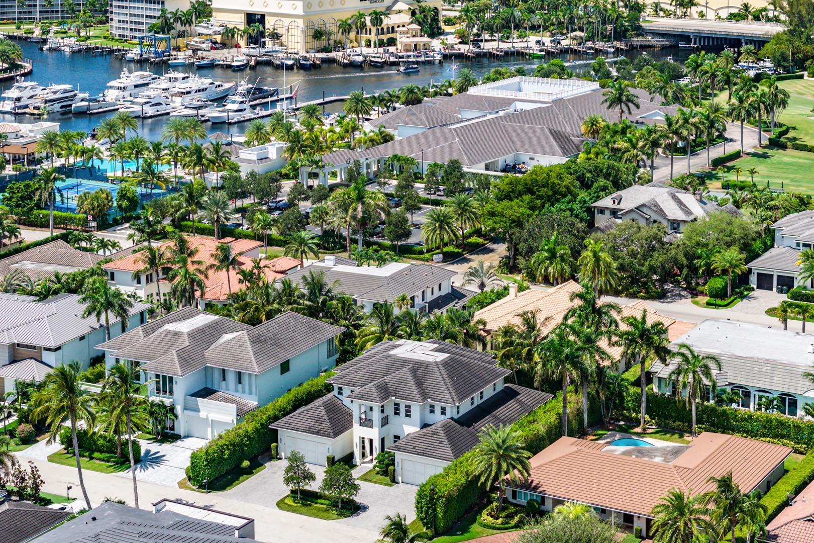 ROYAL PALM YACHT & COUNTRY CLUB - Residential
