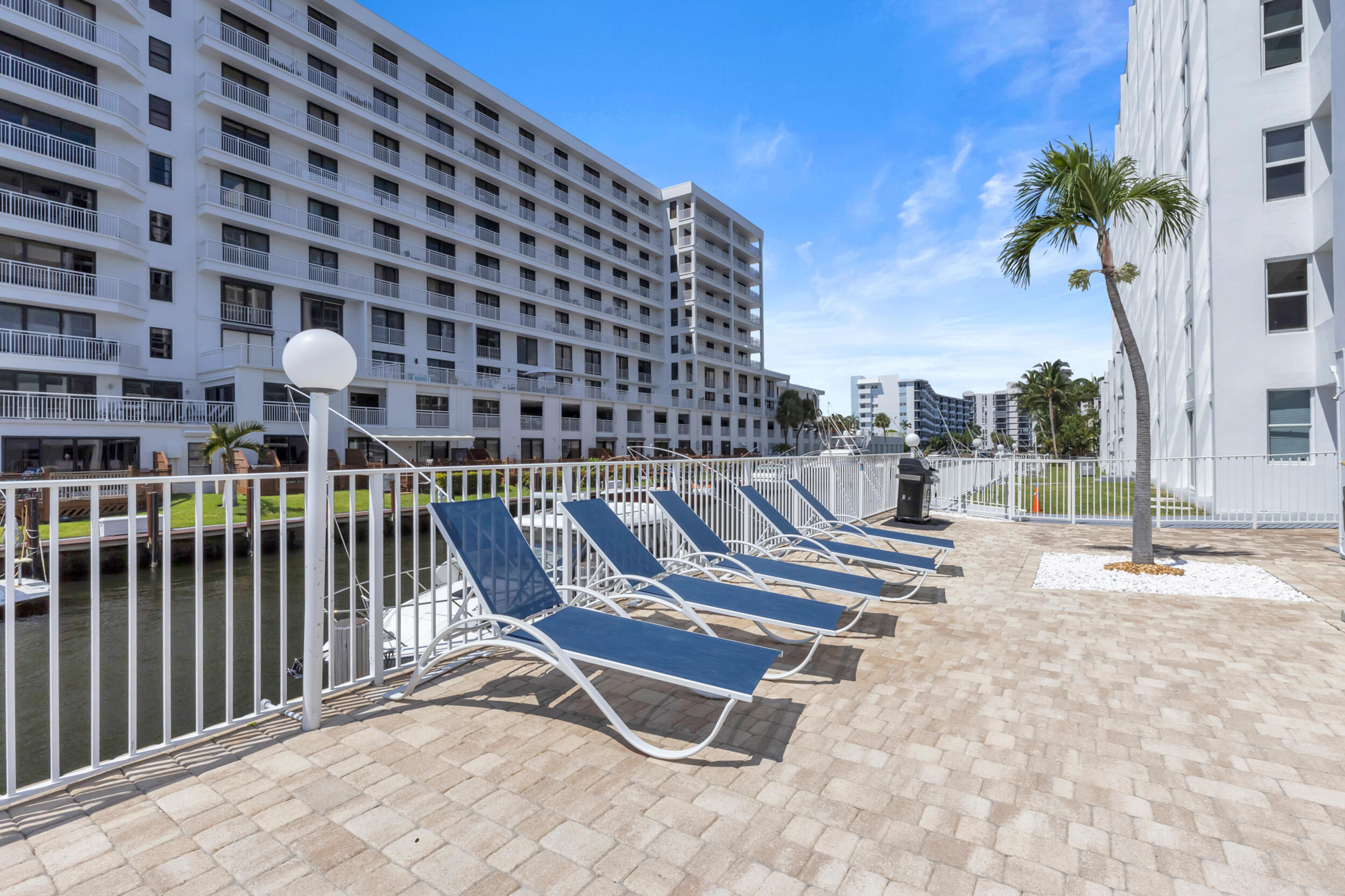 ROYAL MARINER CONDO - Residential