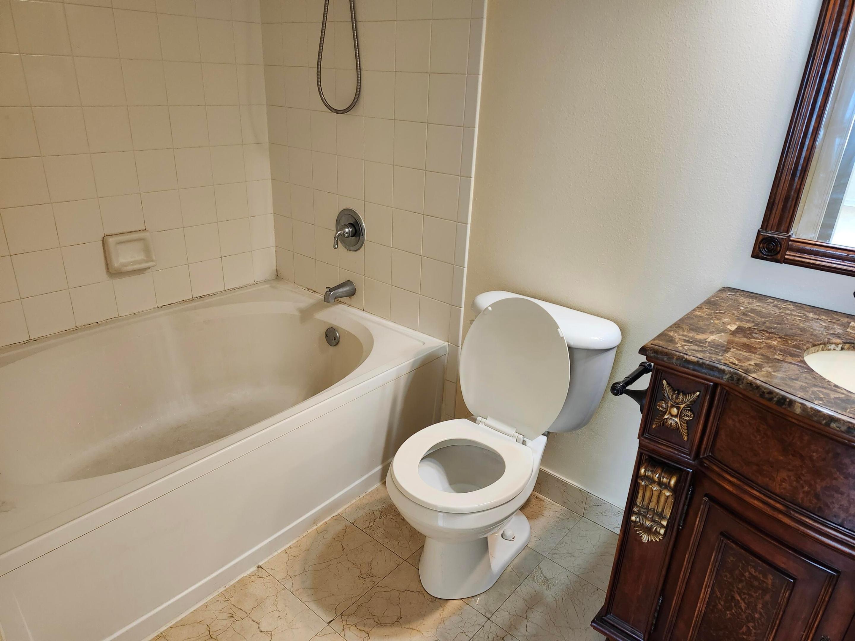 VILLA DEL SOL CONDO - Residential Lease
