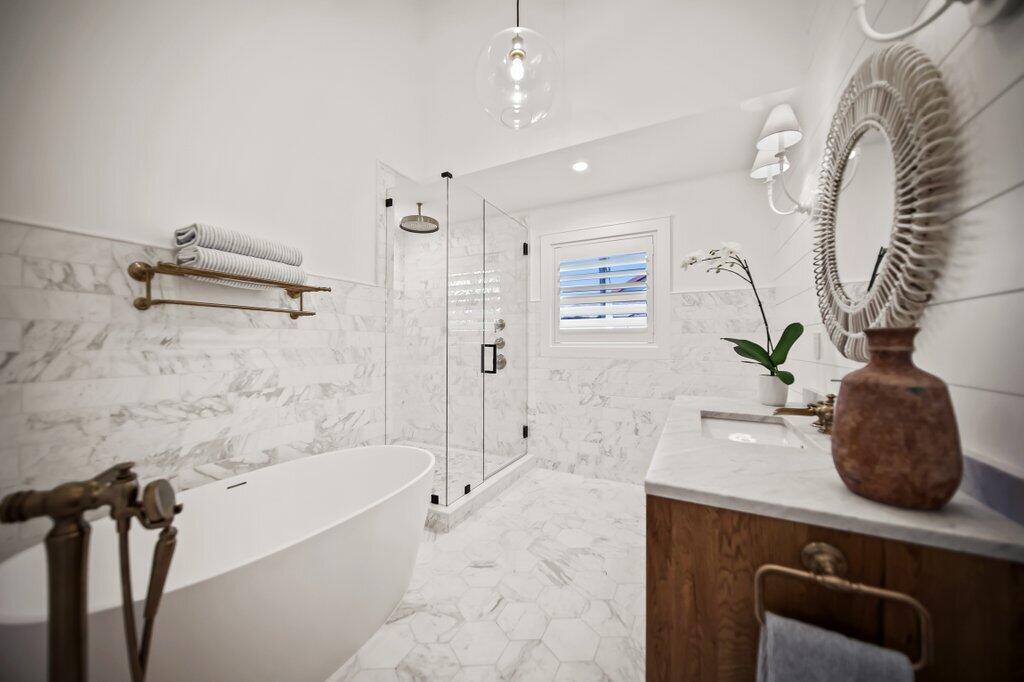 Sewalls Point - Residential