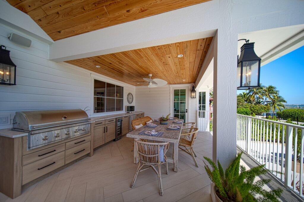 Sewalls Point - Residential