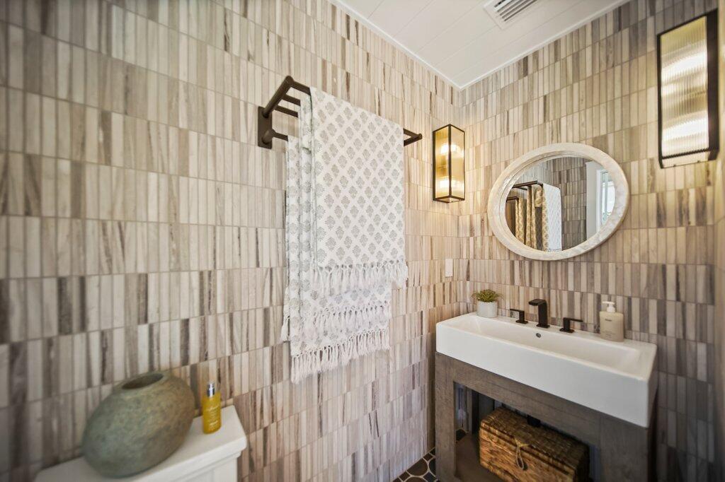 Sewalls Point - Residential
