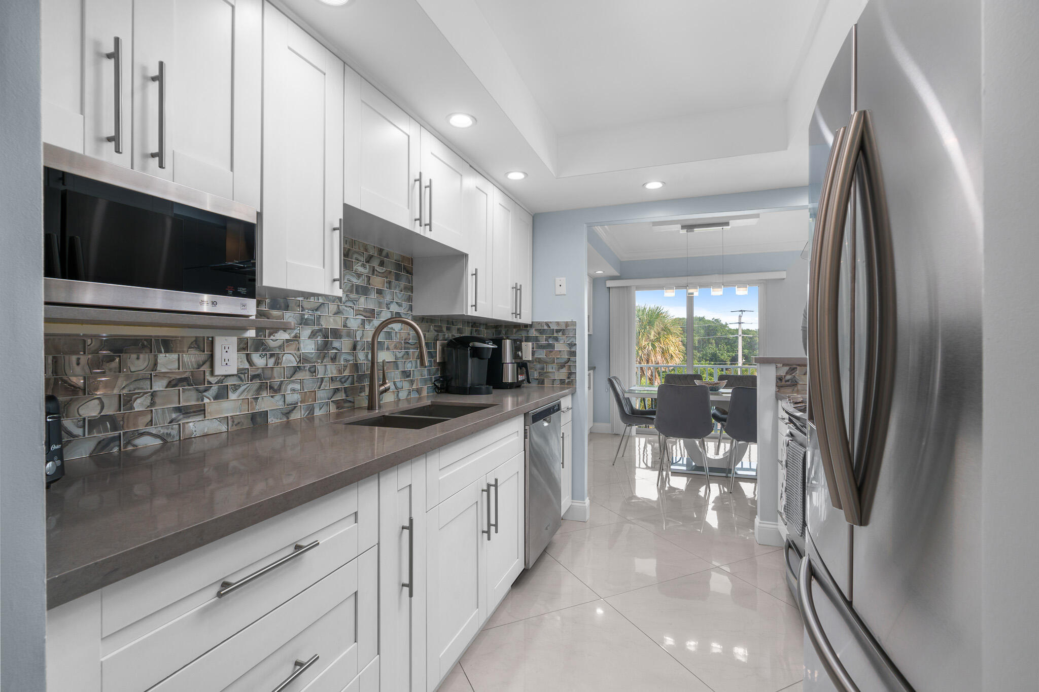 TIERRA DEL MAR CONDO - Residential Lease