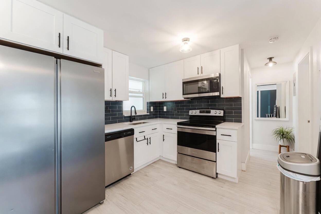 Oakland Park Second Add 1 - Residential Income