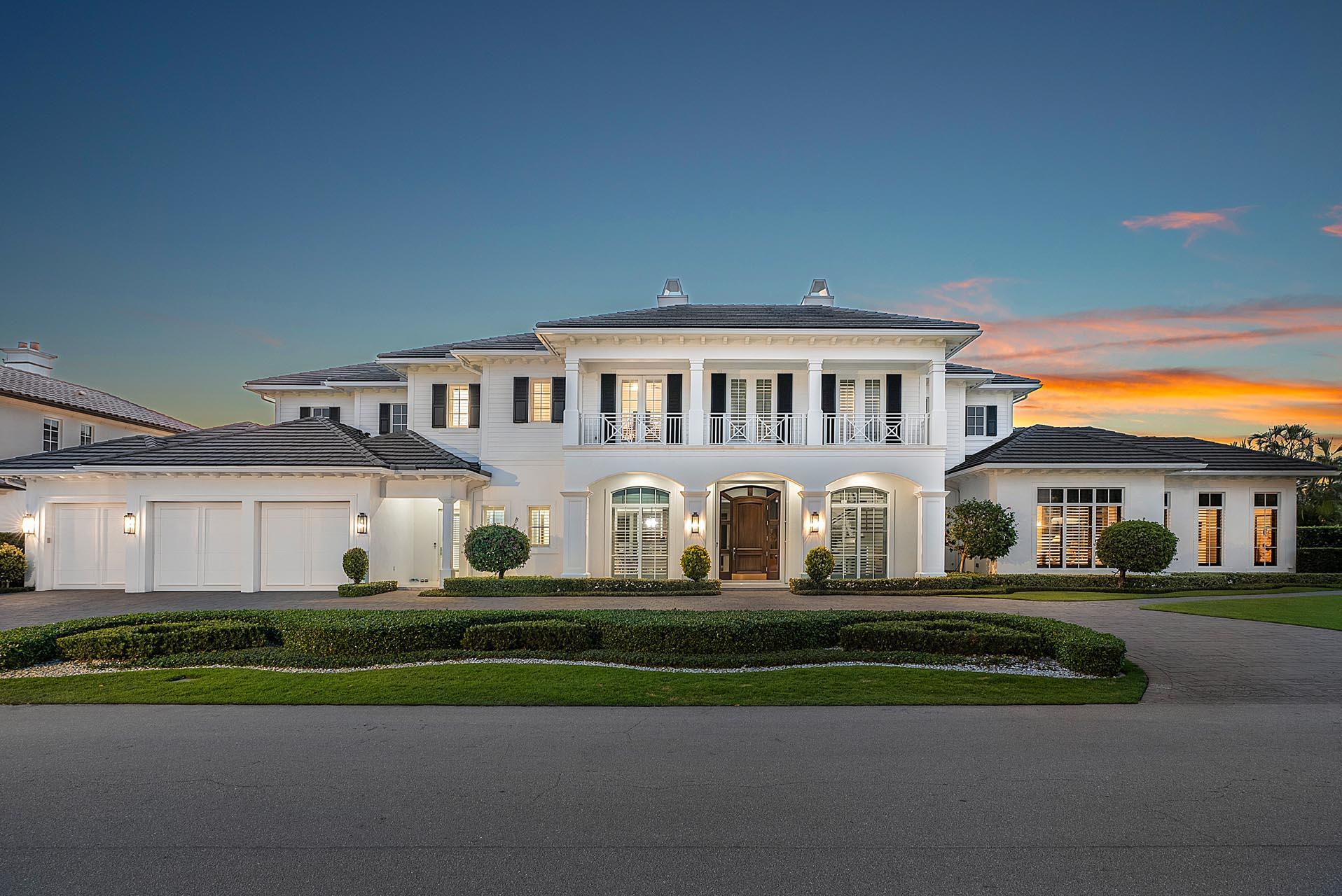 ROYAL PALM YACHT & COUNTRY CLUB - Residential