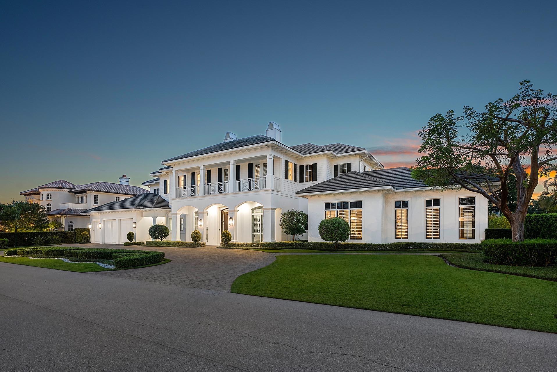 ROYAL PALM YACHT & COUNTRY CLUB - Residential