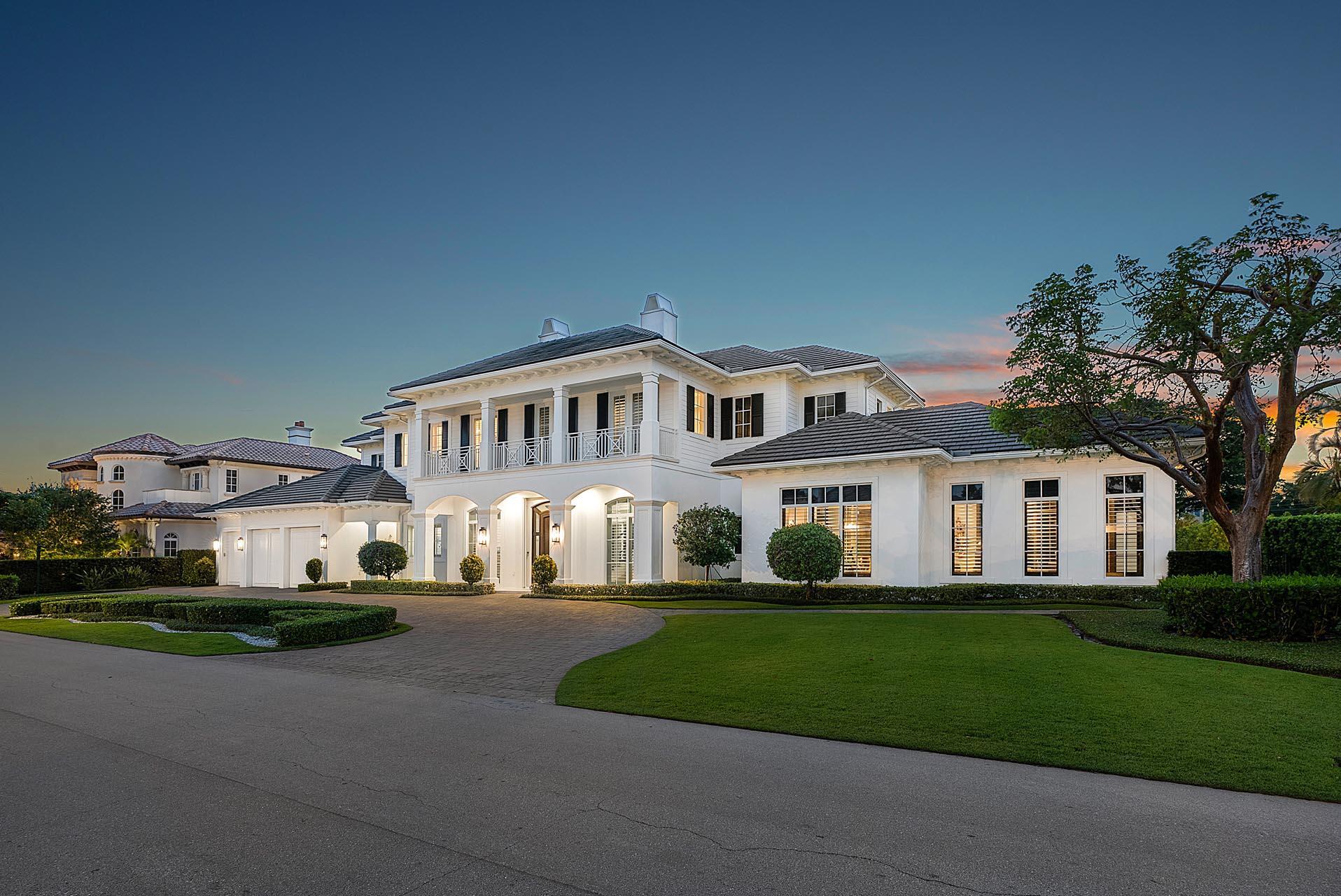 ROYAL PALM YACHT & COUNTRY CLUB - Residential