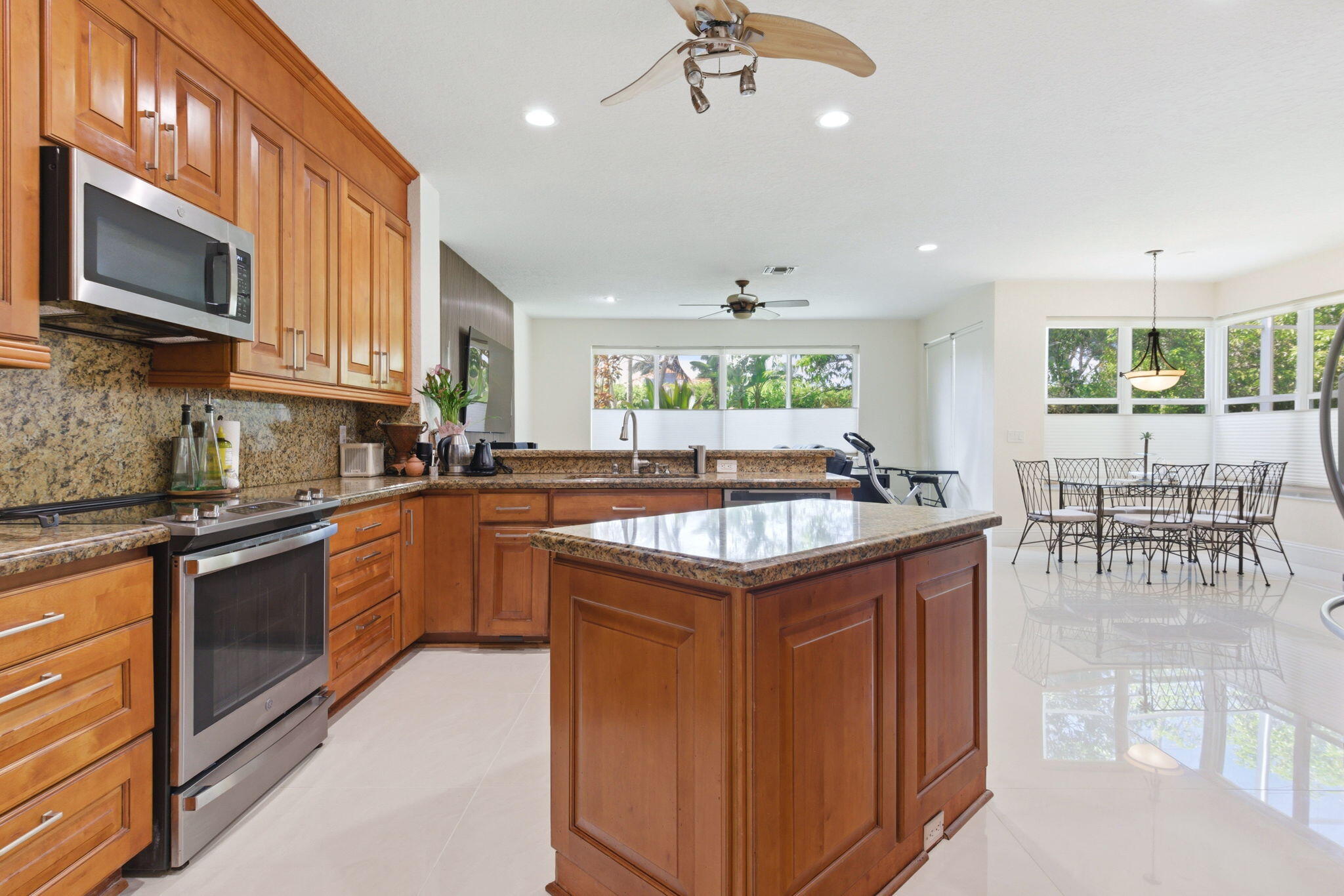 SONATA AT MISSION BAY - Residential
