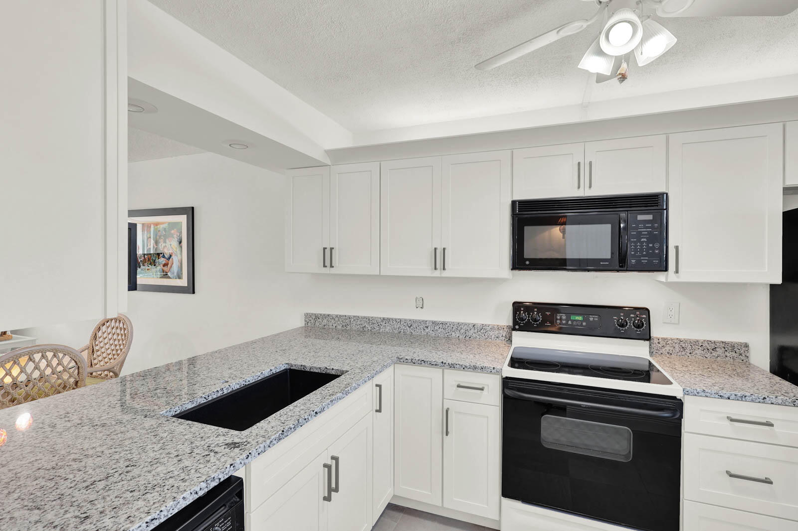 CIRCLE BAY YACHT CLUB CONDO - Residential