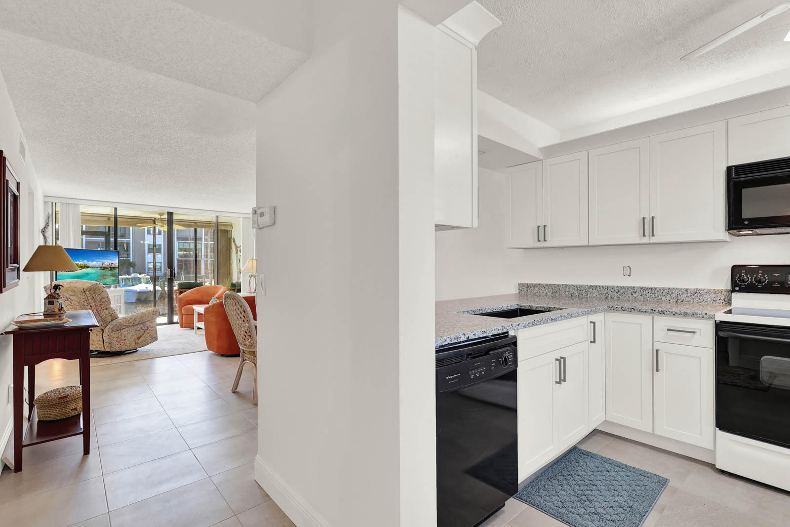 CIRCLE BAY YACHT CLUB CONDO - Residential