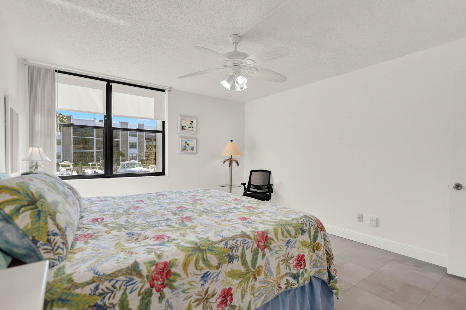 CIRCLE BAY YACHT CLUB CONDO - Residential