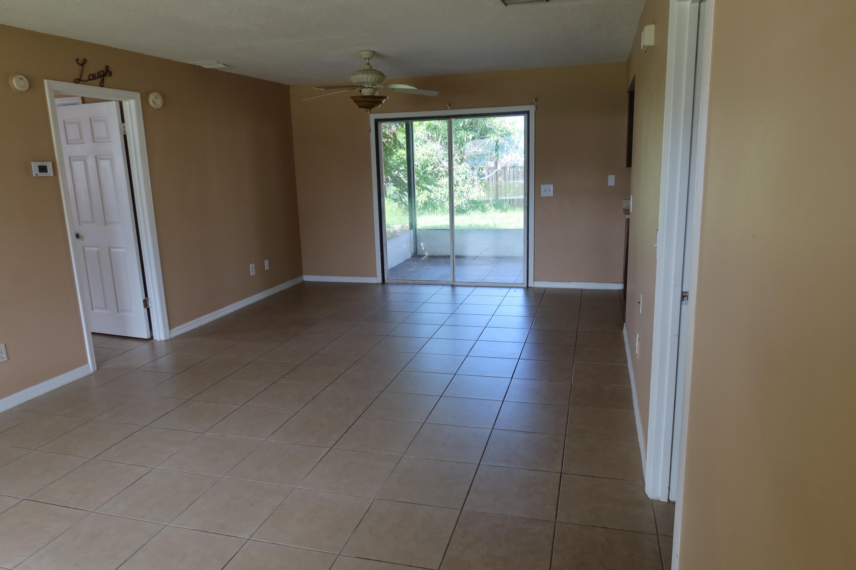 PORT ST LUCIE SECTION 10 - Residential Lease