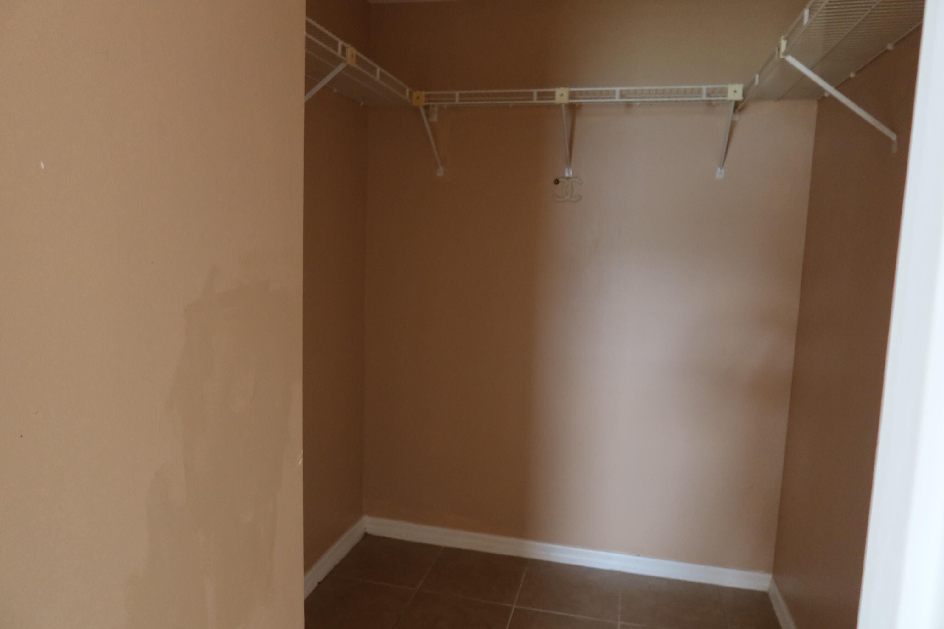 PORT ST LUCIE SECTION 10 - Residential Lease