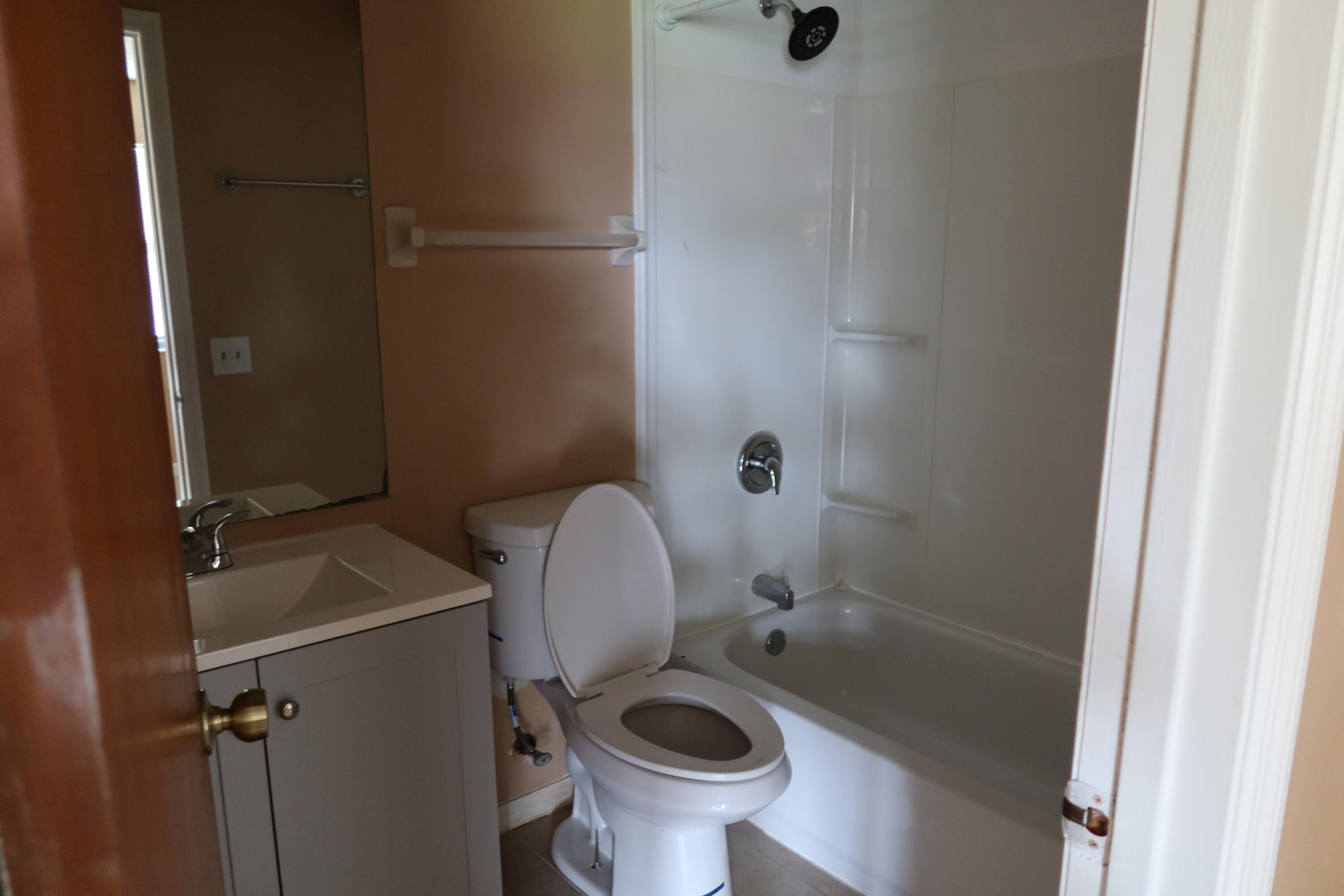 PORT ST LUCIE SECTION 10 - Residential Lease