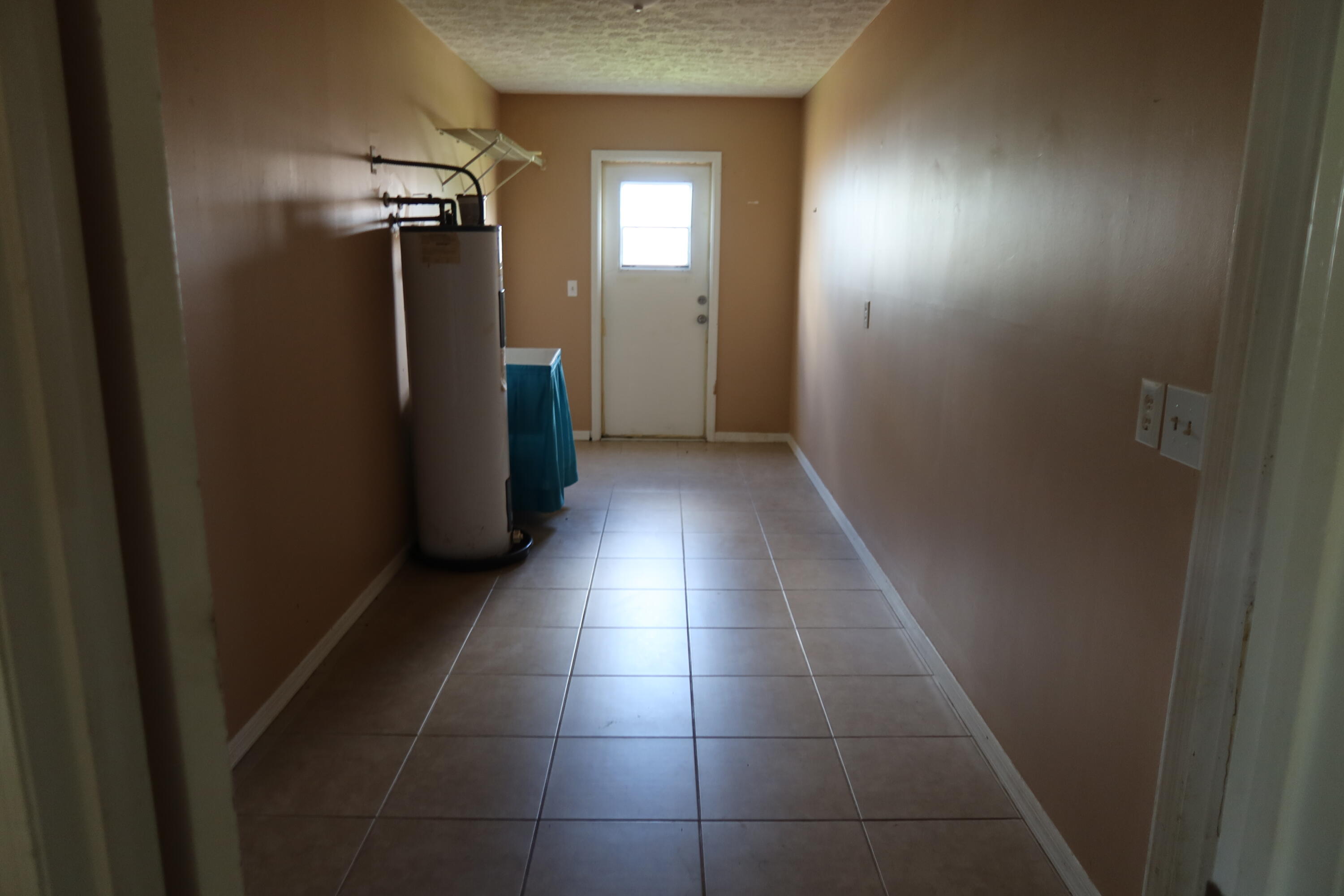 PORT ST LUCIE SECTION 10 - Residential Lease