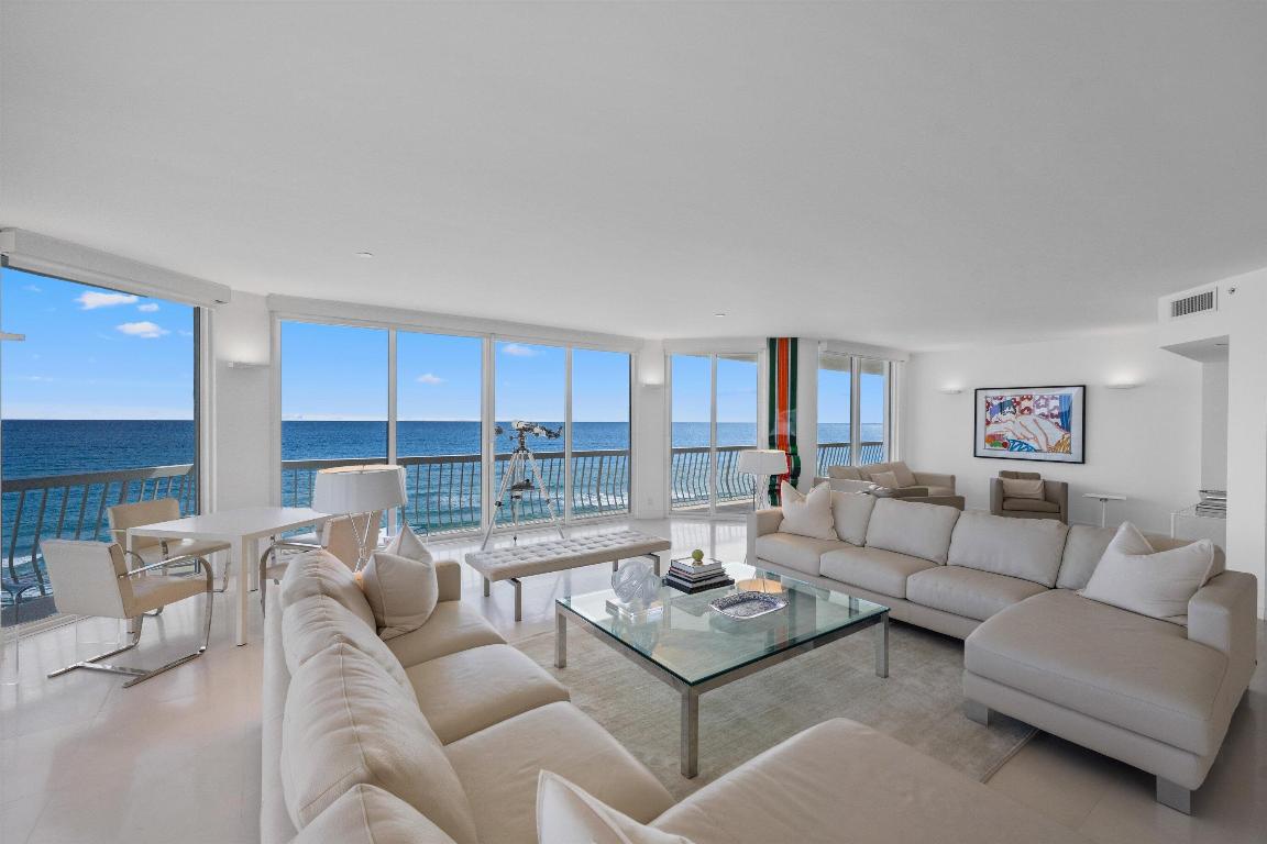2100 COND AT SLOANS CURVE - Residential