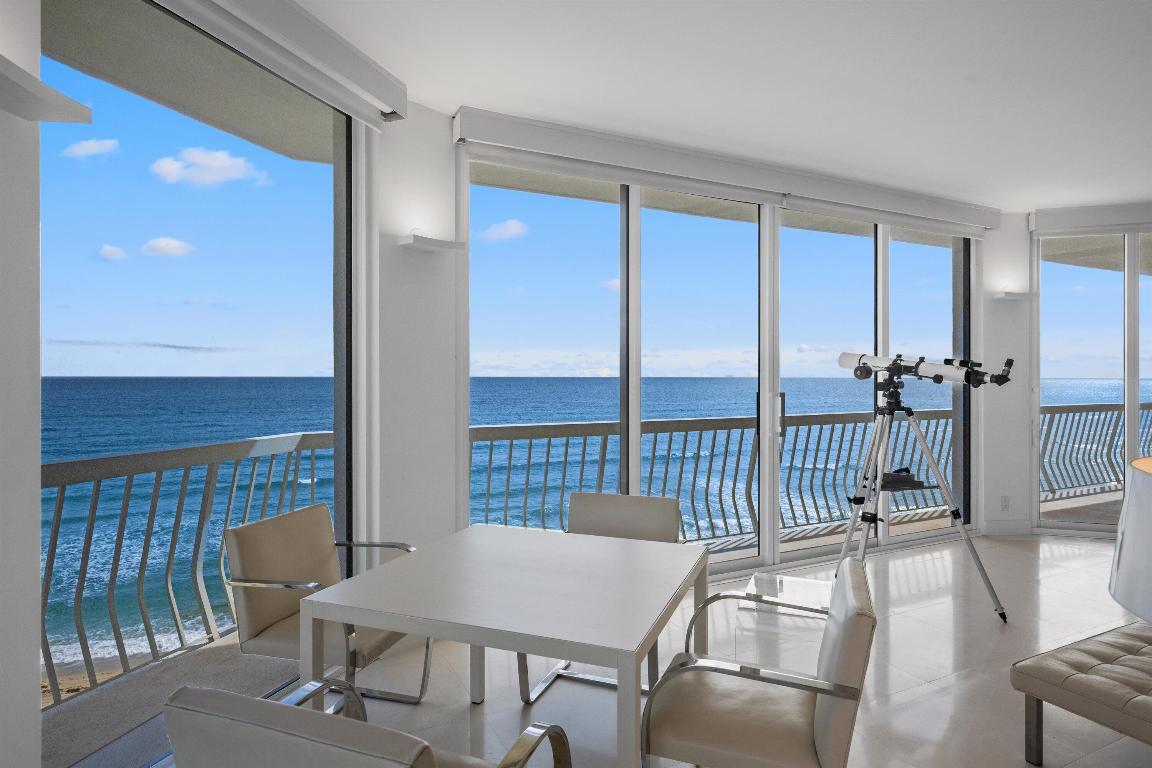 2100 COND AT SLOANS CURVE - Residential